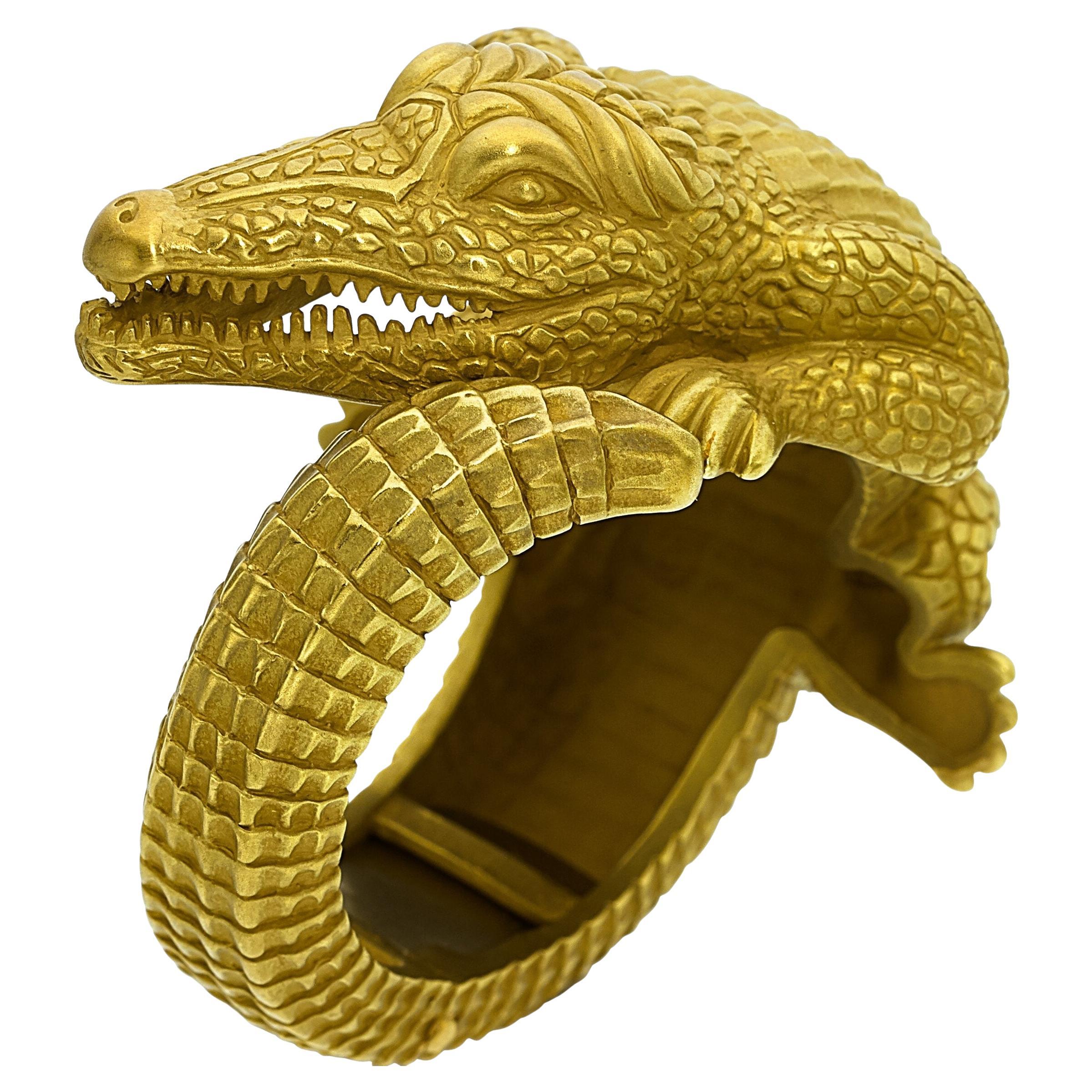 Kieselstein-Cord 18k Gelbgold Alligator-Manschettenarmreif mit Scharnier, Größe 5,5
