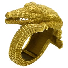 Kieselstein-Cord 18k Yellow Gold Hinged Alligator Cuff Bangle Bracelet, Size 5.5