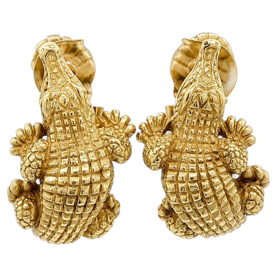 Pendientes de cocodrilo con textura detallada de Kieselstein Cord, de 1997, en oro amarillo de 18k
