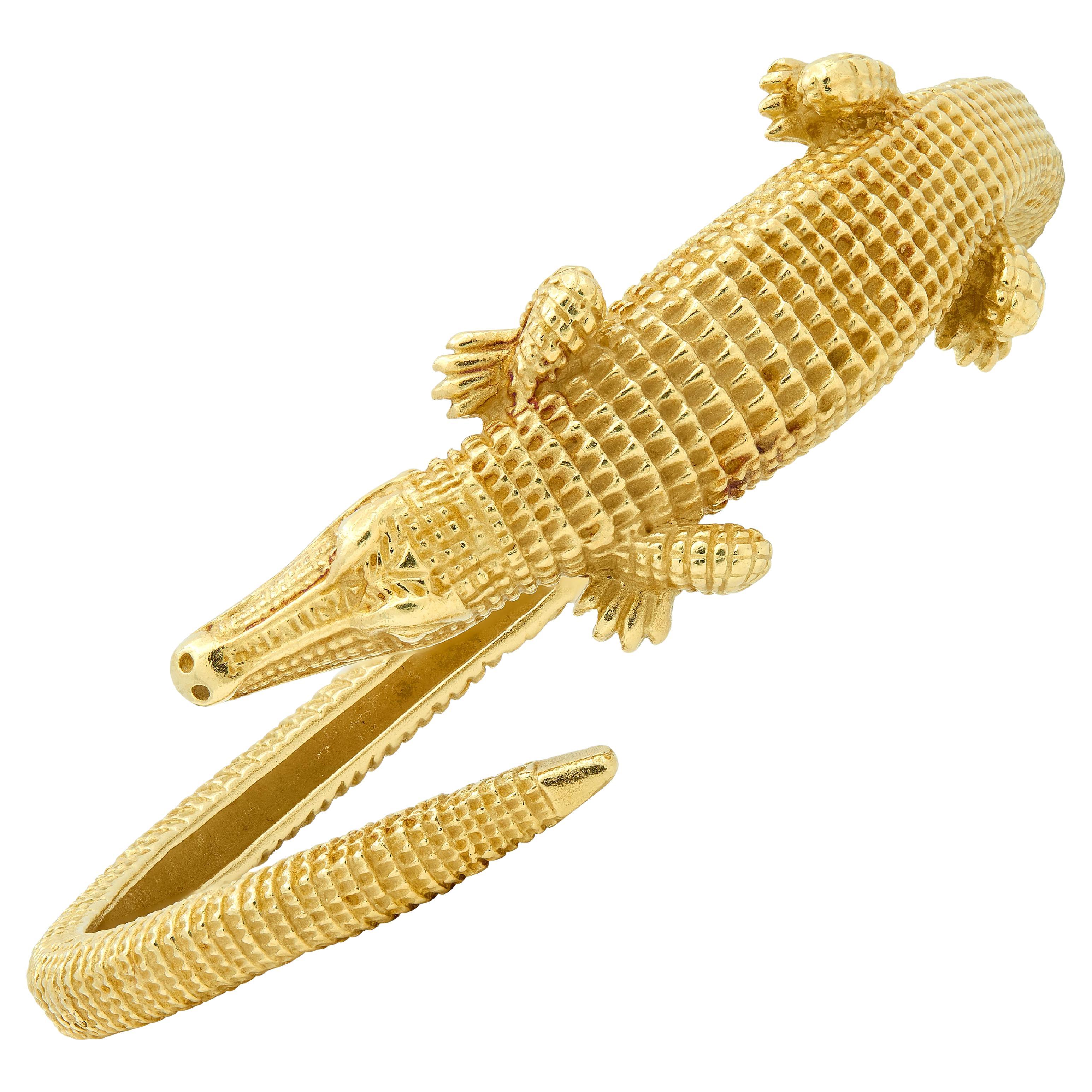 Kieselstein-Cord 2000 18 Karat Yellow Gold Alligator Bypass Cuff Bracelet