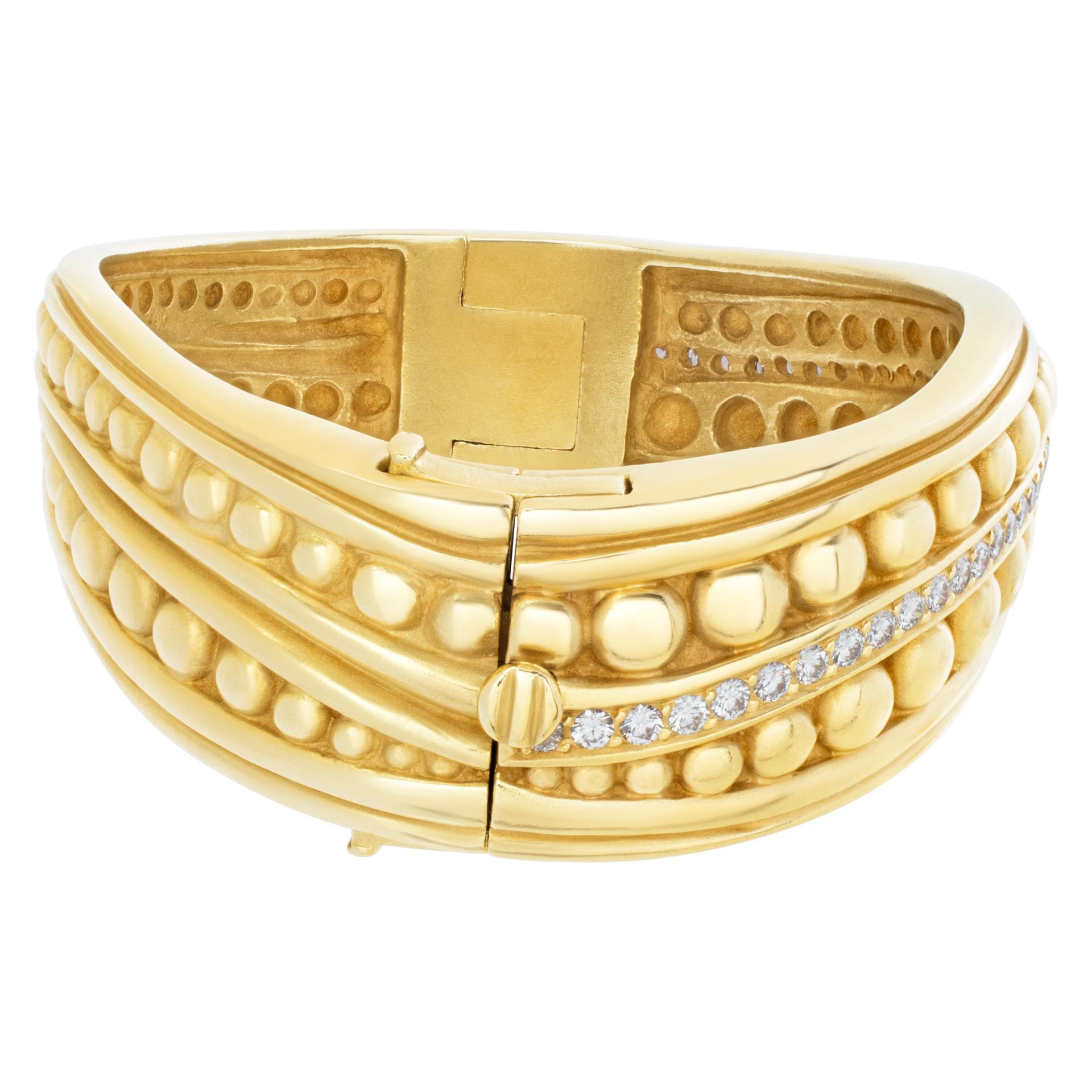 Kieselstein Cord Caviar bangle in 18k yellow gold with over 2 carats in diamonds (G-H color, VS clarity). Large size. Width varies betwen 0.65