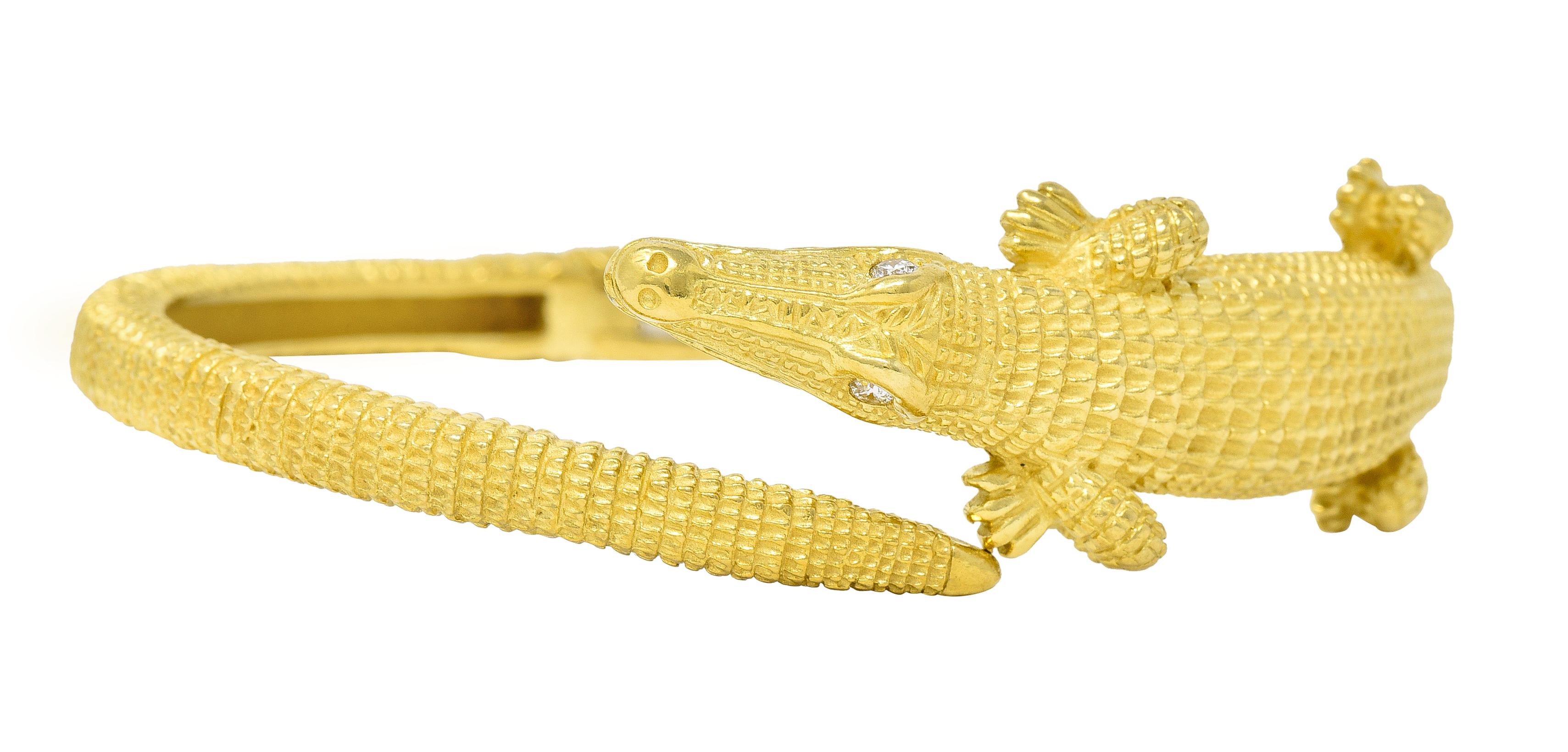 yellow alligator