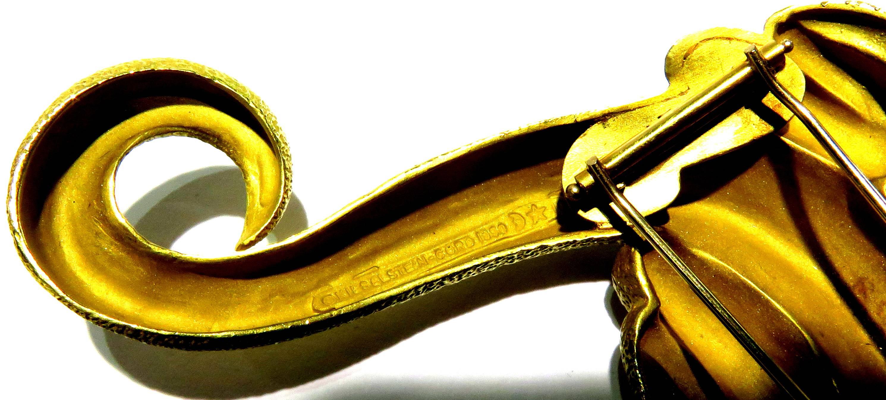 Women's or Men's Kieselstein-Cord Enormous Gold Lizard/Salamander Sapphire Pin/Brooch Dated 1990 For Sale