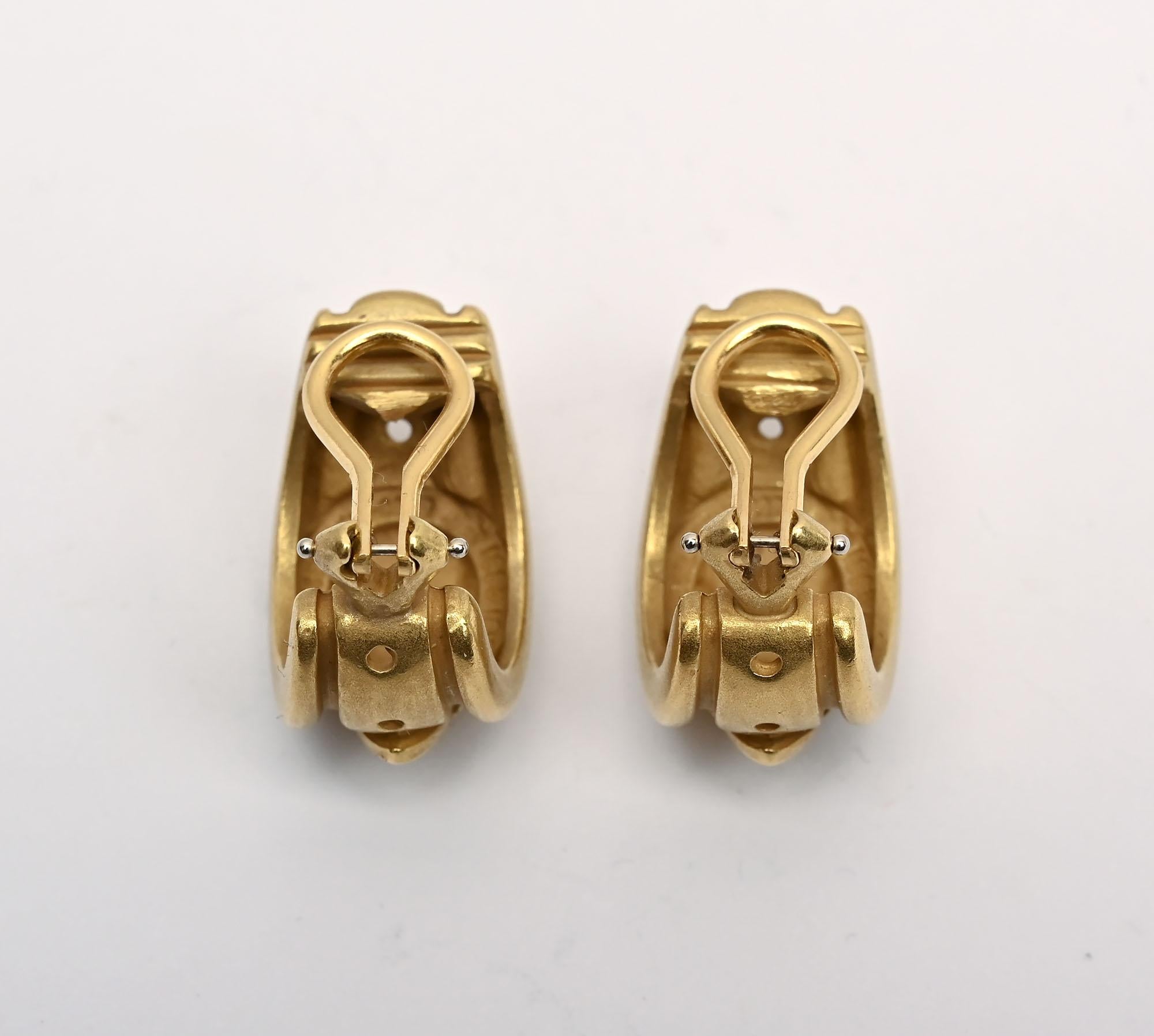 Kieselstein Cord-Ohrringe mit Goldschnalle für Damen oder Herren im Angebot