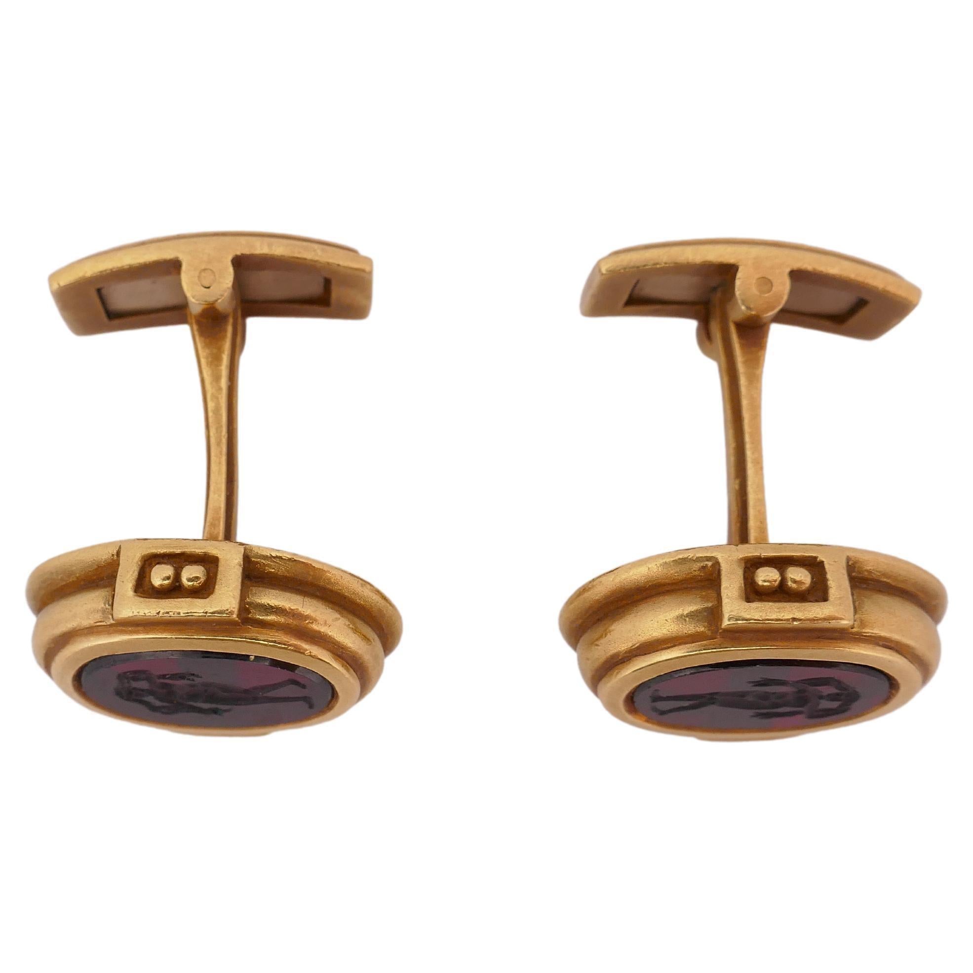 Kieselstein-Cord Gold Cufflinks Intaglio Glass In Excellent Condition For Sale In Beverly Hills, CA