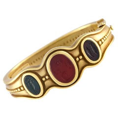 Kieselstein-Cord Bracelet jonc en or jaune 18 carats avec intaille