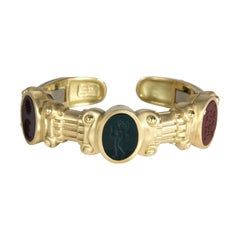 Kieselstein-Cord Intaglio 1985 Bangle in 18K Yellow Gold