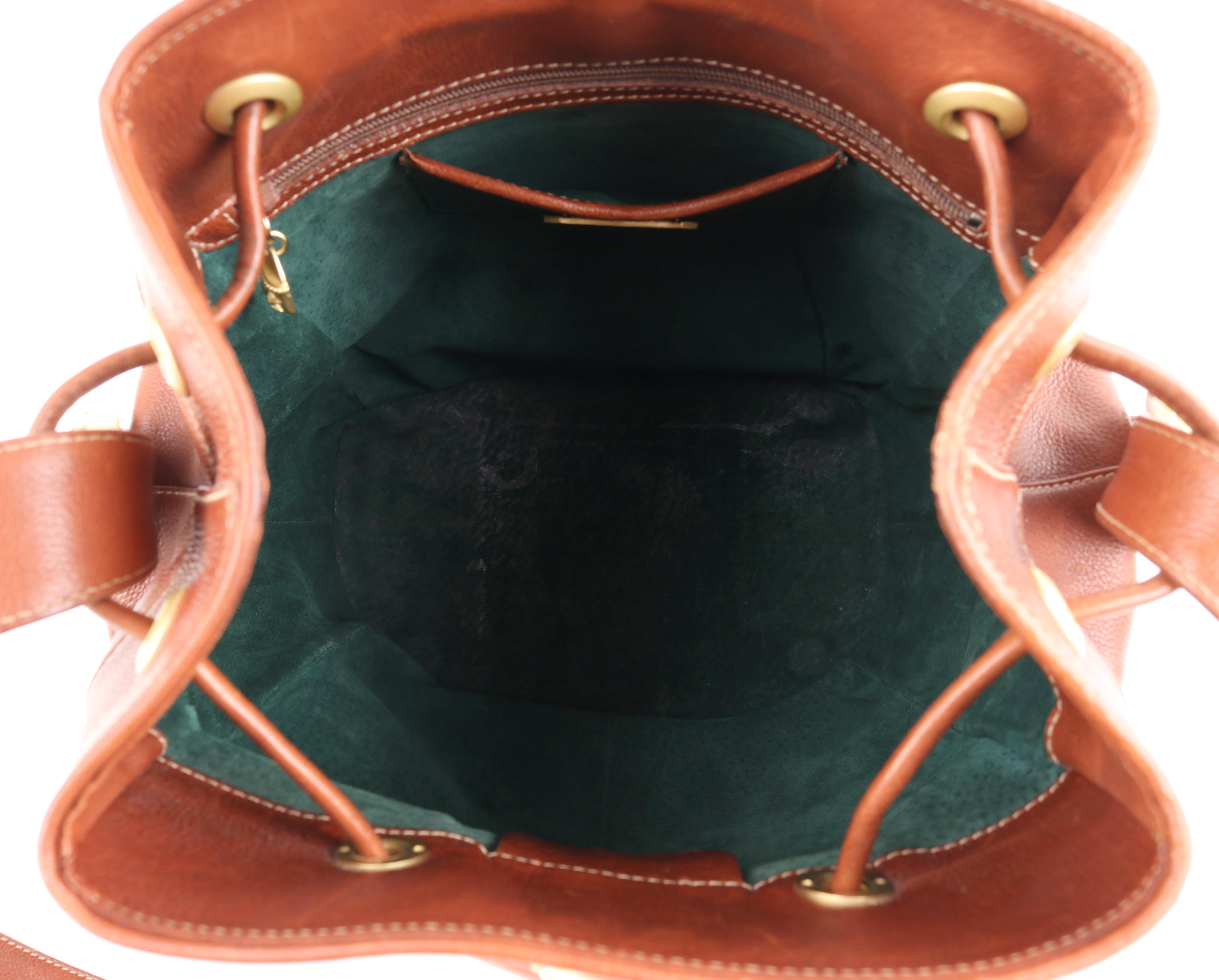 KIESELSTEIN-CORD Leather Drawstring Equestrian Medallion Bucket Shoulder Bag In Good Condition In Thiensville, WI