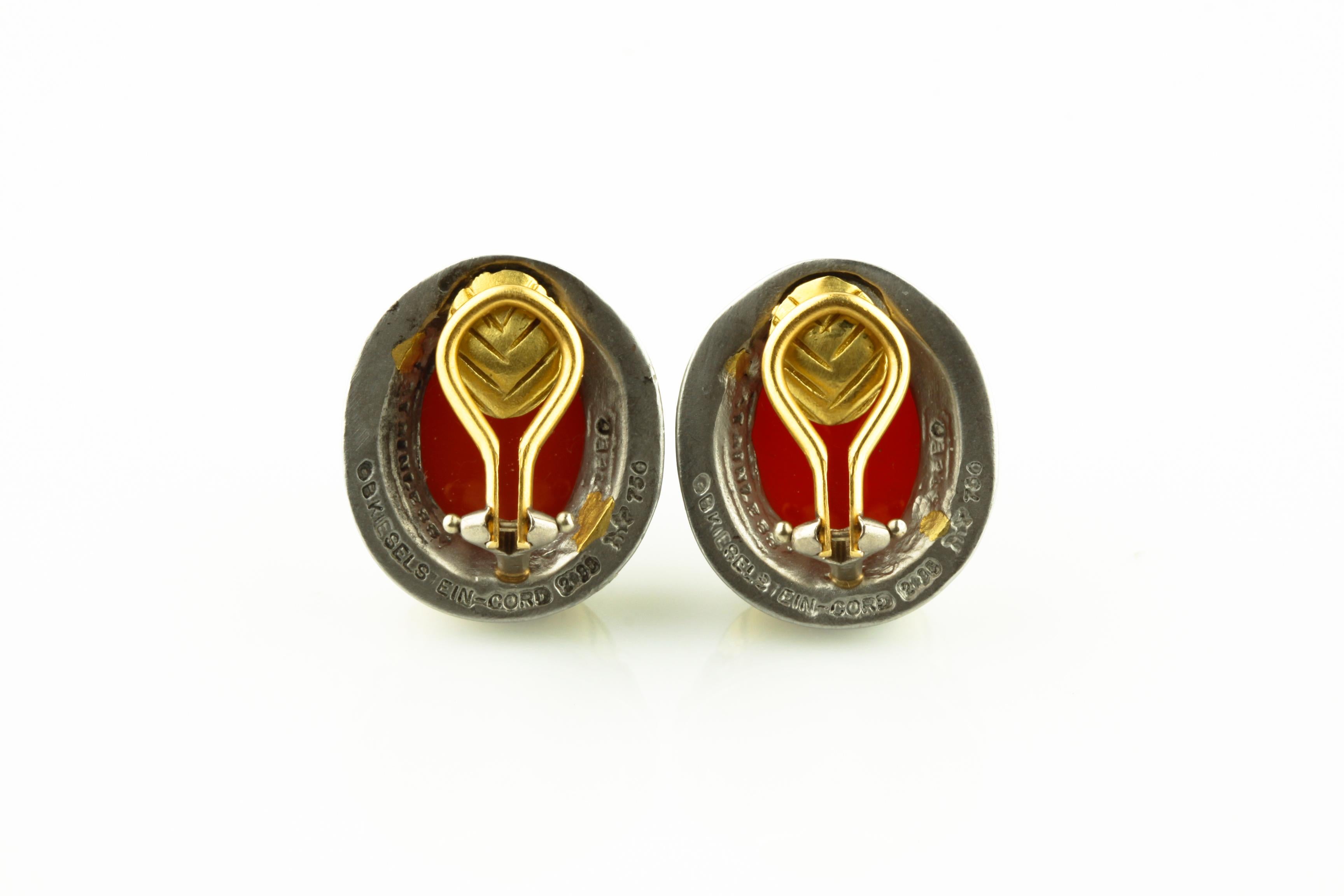 Uncut Kieselstein-Cord Red Carnelian Intaglio 18 Karat Yellow Gold/SS Earrings