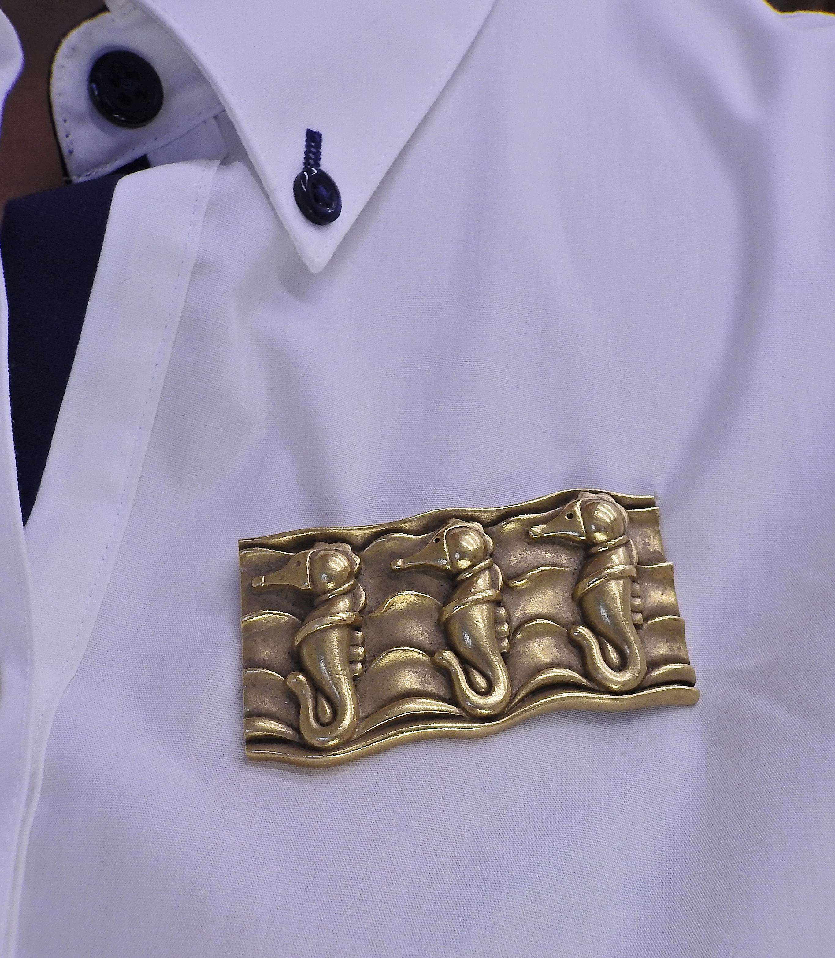Kieselstein Cord Broche en or en forme d'hippocampe en vente 1