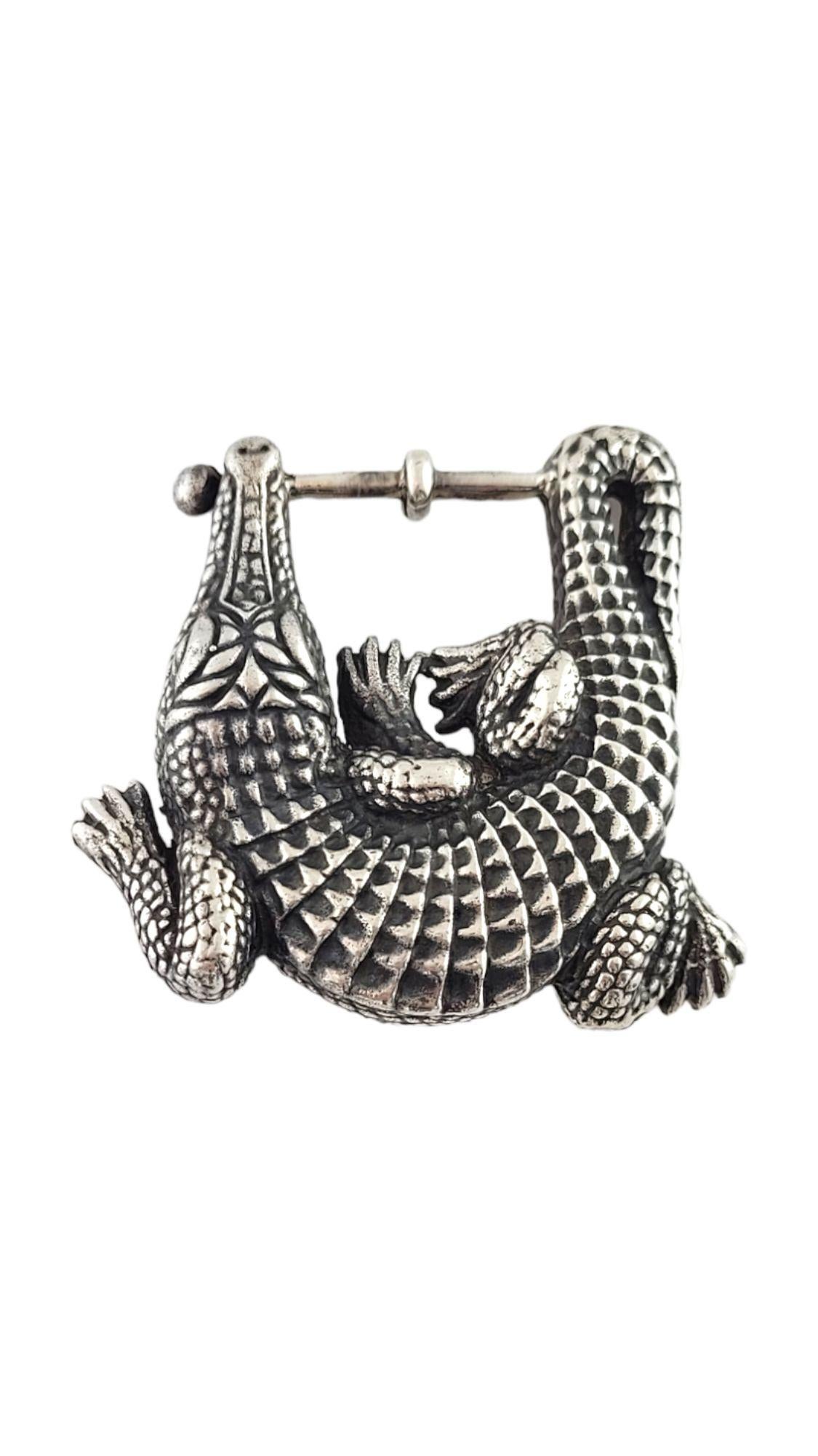 Vintage Kieselstein-Cord Alligator Belt Buckle

This beautifully detailed alligator belt buckle is crafted from sterling silver by designer Kieselstein-Cord!

Size: 51.8mm X 59.9mm X 19.2mm

Weight: 56.6 g/ 36.3 dwt

Hallmark: KIESELSTEIN CORD USA