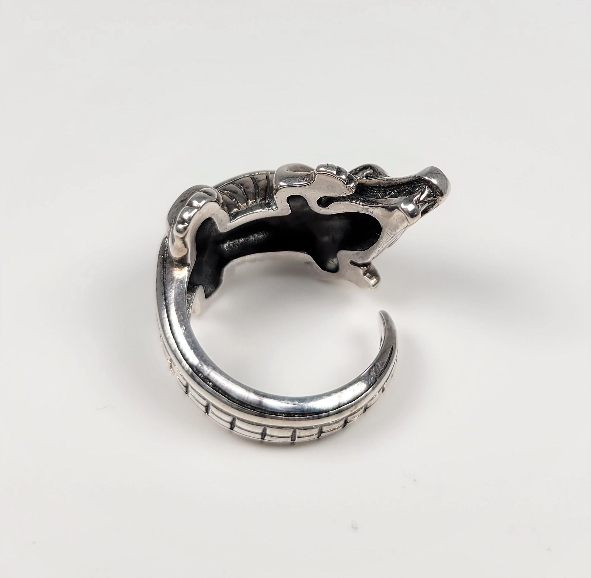 Round Cut Kieselstein-Cord Sterling Silver Alligator Ring