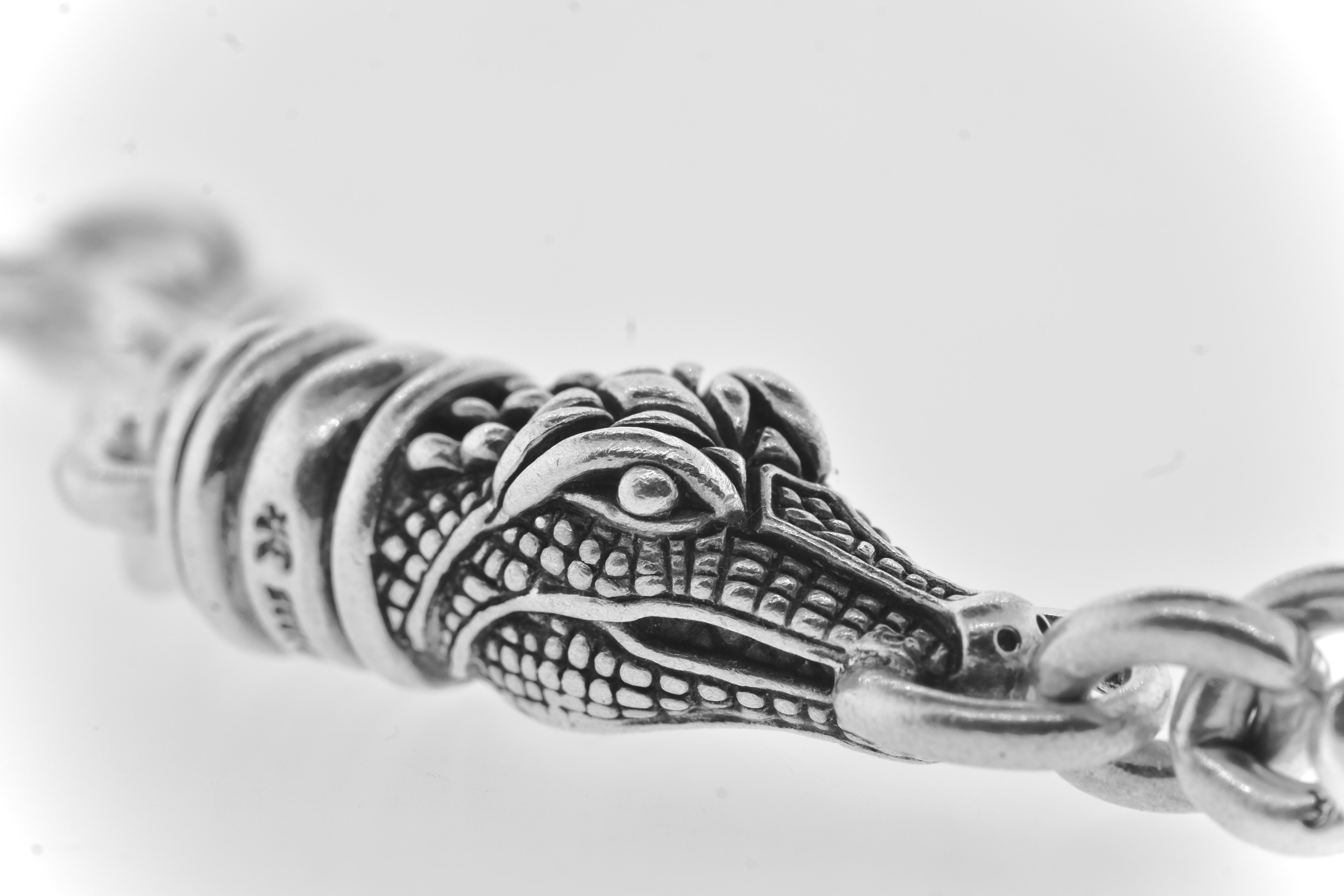 Kieselstein-Cord Sterlingsilber-Gliederarmband aus Alligatorleder, ca. 1995. (Zeitgenössisch)