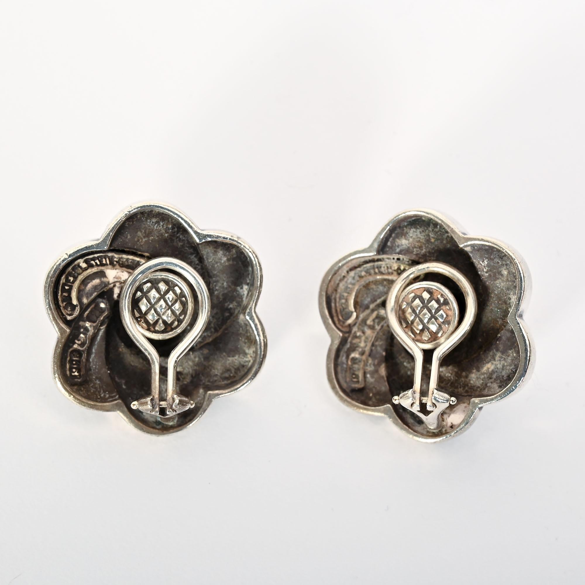 Kieselstein Cord Stylized Flower Silver Earrings In Excellent Condition For Sale In Darnestown, MD