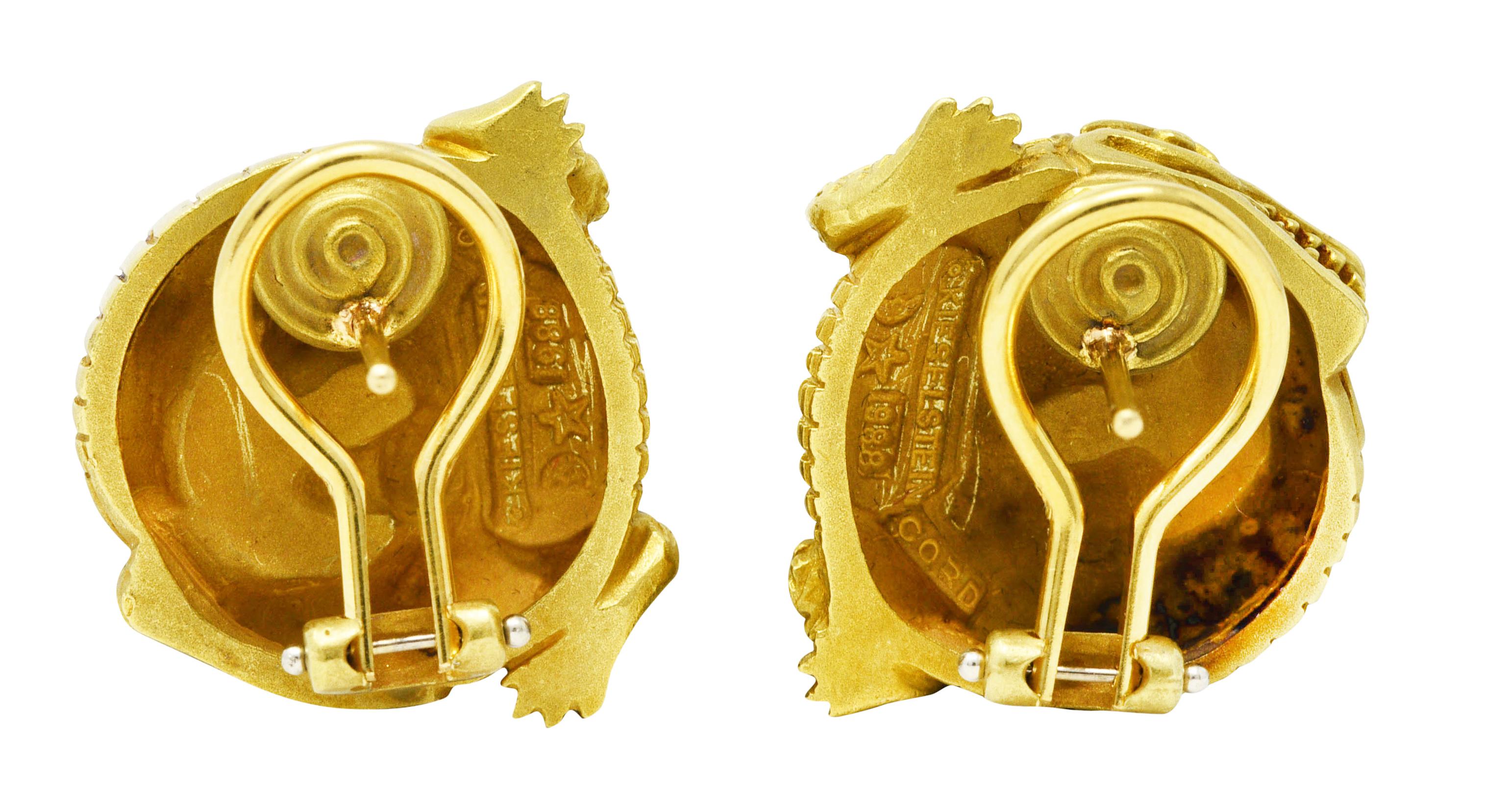 Contemporary Kieselstein-Cord Vintage 18 Karat Green Gold Alligator Earrings Circa 1880's