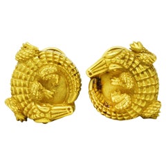Kieselstein-Cord Vintage 18 Karat Green Gold Alligator Earrings Circa 1880's