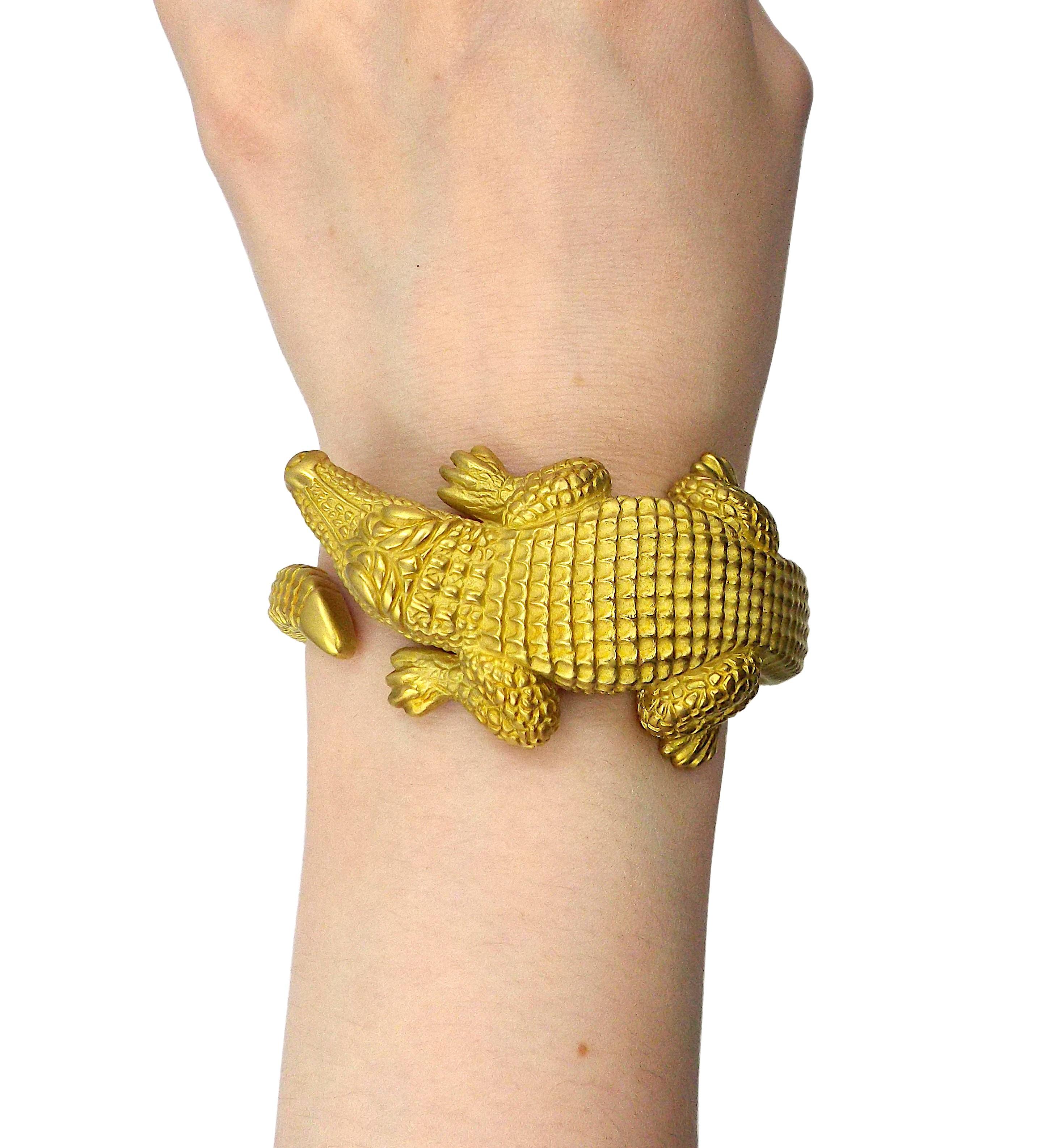 Kieselstein-Cord Gelbgold-Alligator-Manschettenarmband im Angebot 5