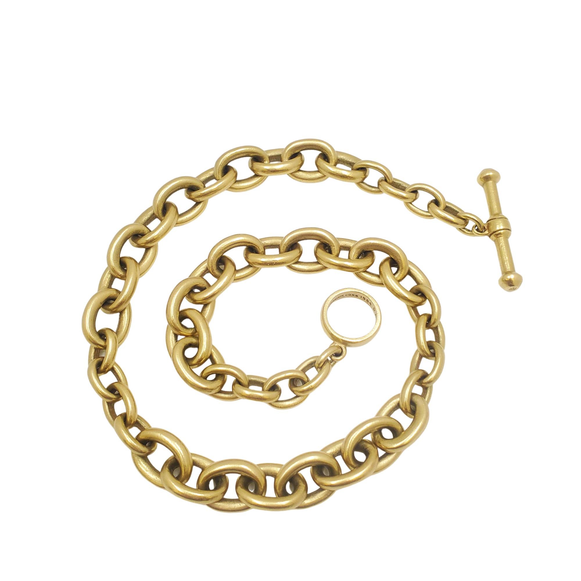 Kieselstein-Cord Yellow Gold Toggle Necklace In Excellent Condition In New York, NY