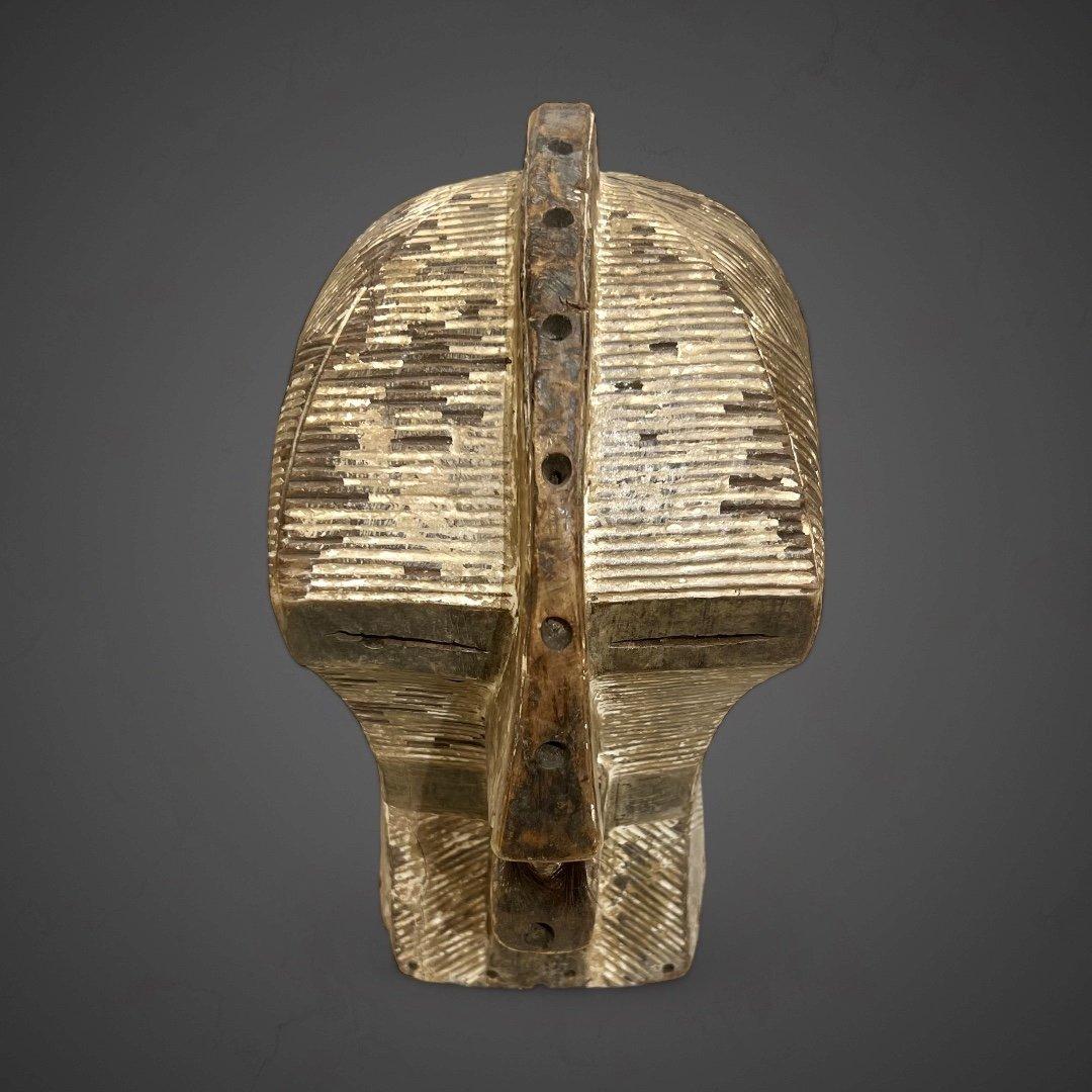 Kifwebe Female Mask from Congo, 20th Century  For Sale 1
