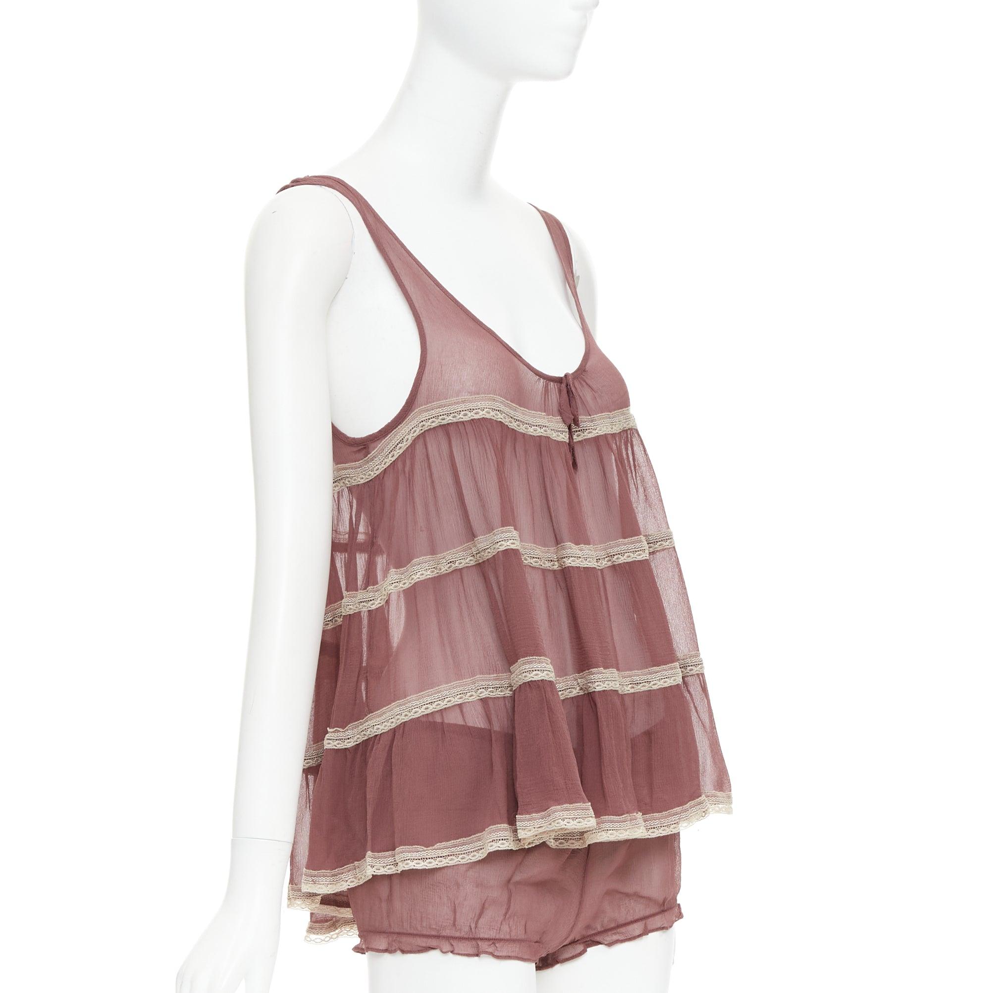 KIKI DE MONTPARNASSE plum pink 100% silk babydoll bloomer nightwear cami shorts set
Reference: NKLL/A00508
Brand: Kiki de Montparnasse
Material: Silk
Color: Pink, Nude
Pattern: Lace
Closure: Slip On

CONDITION:
Condition: Very good, this item was