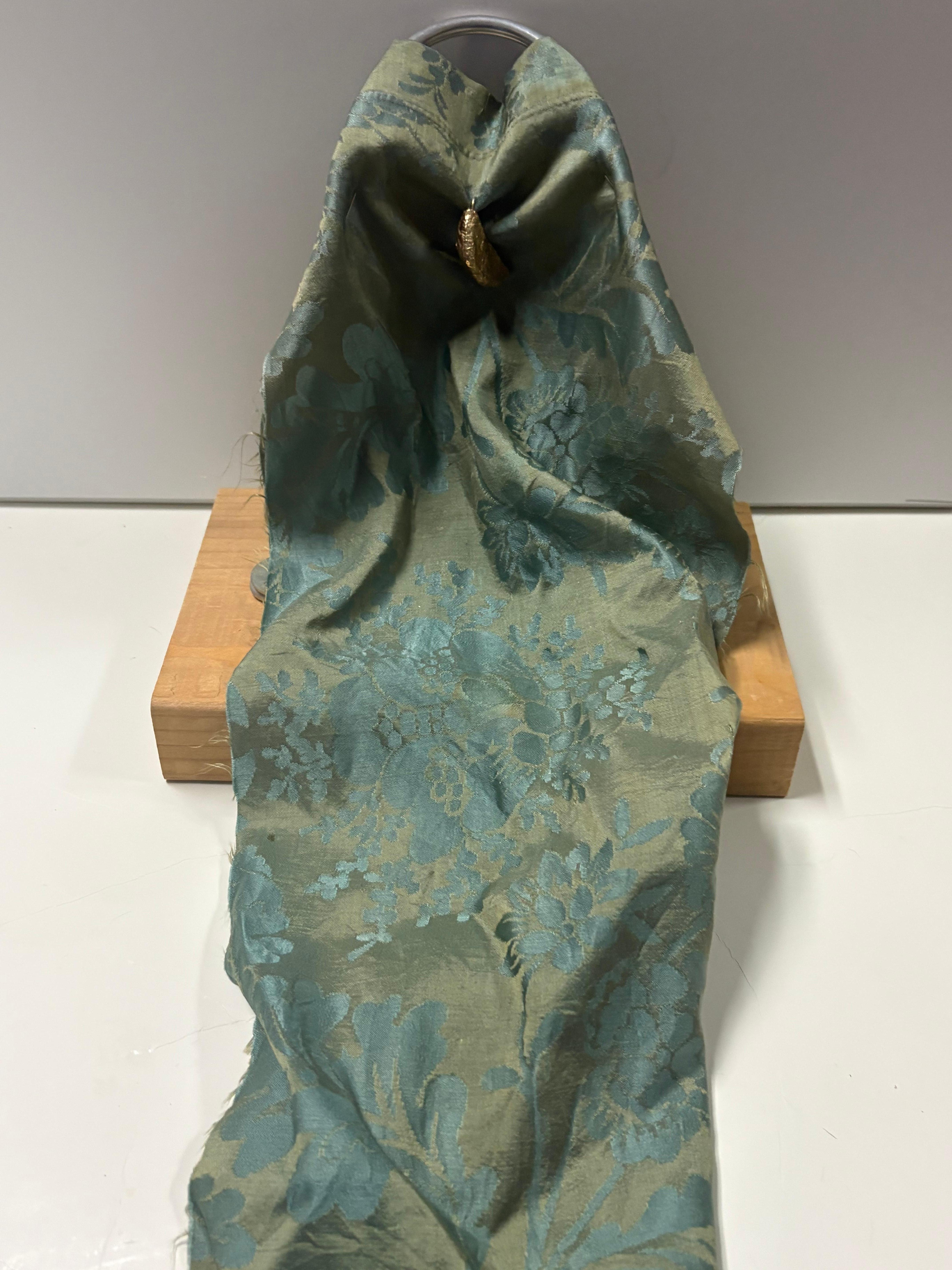 Femme Sculptures