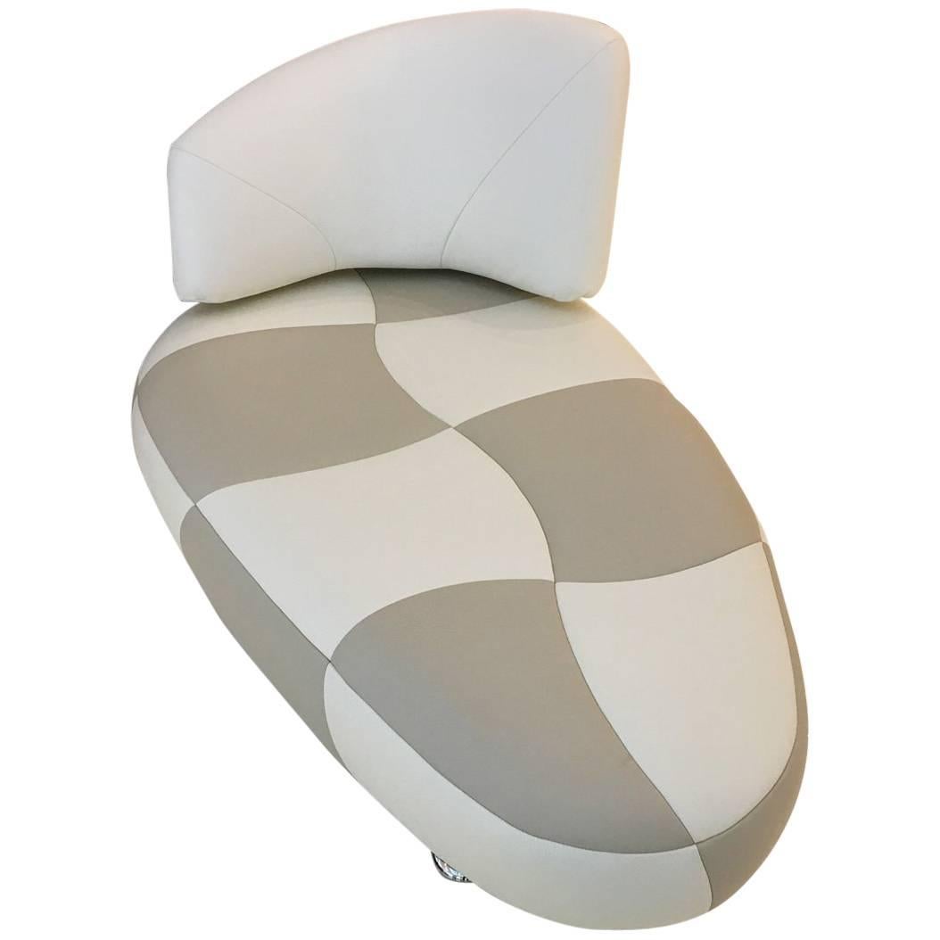 Kikko White & Taupe Leather Chaise Lounge with Polished Chrome Steel by Leolux