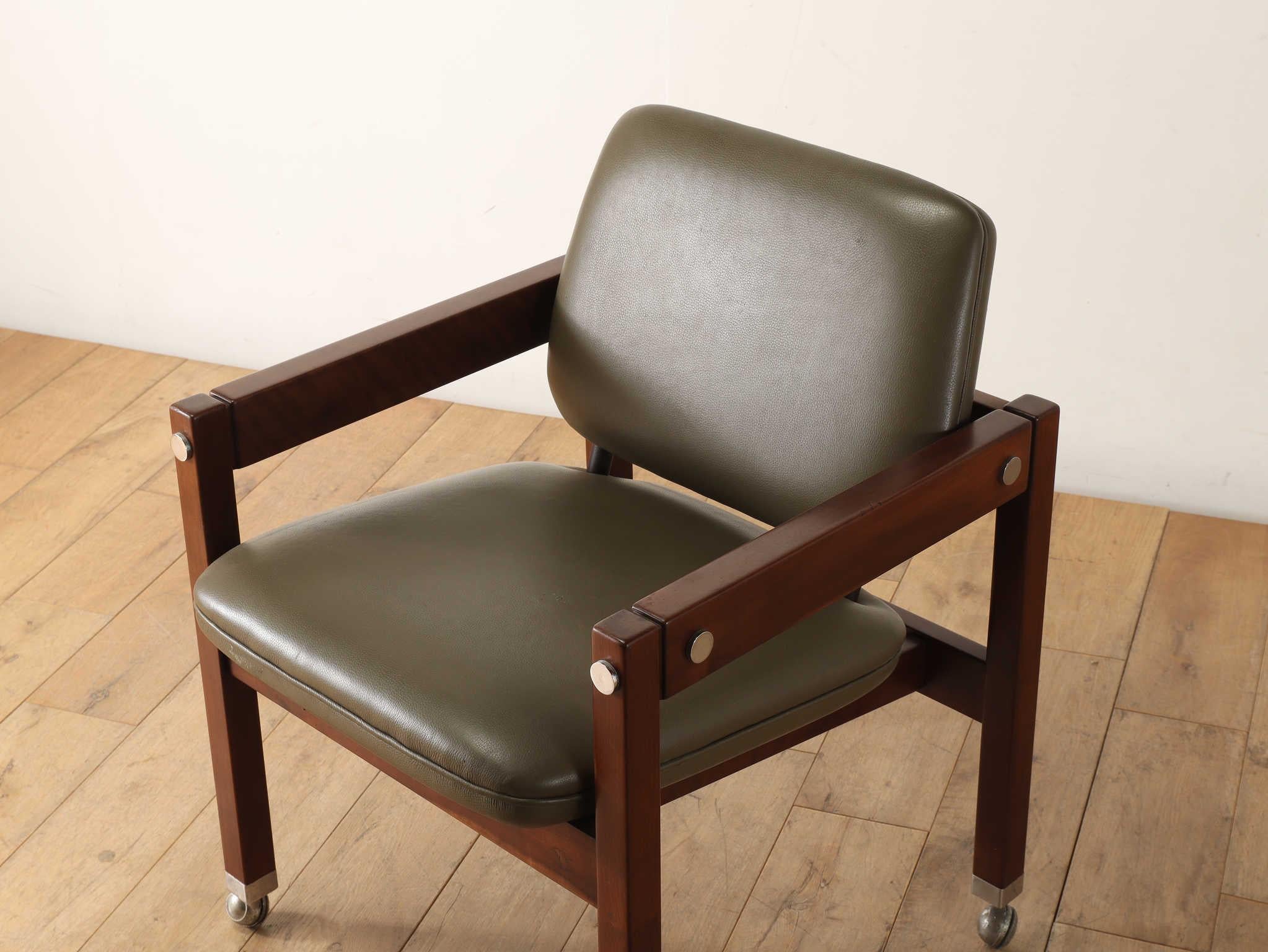 Kiko Chair by Sergio Rodrigues For Sale 6
