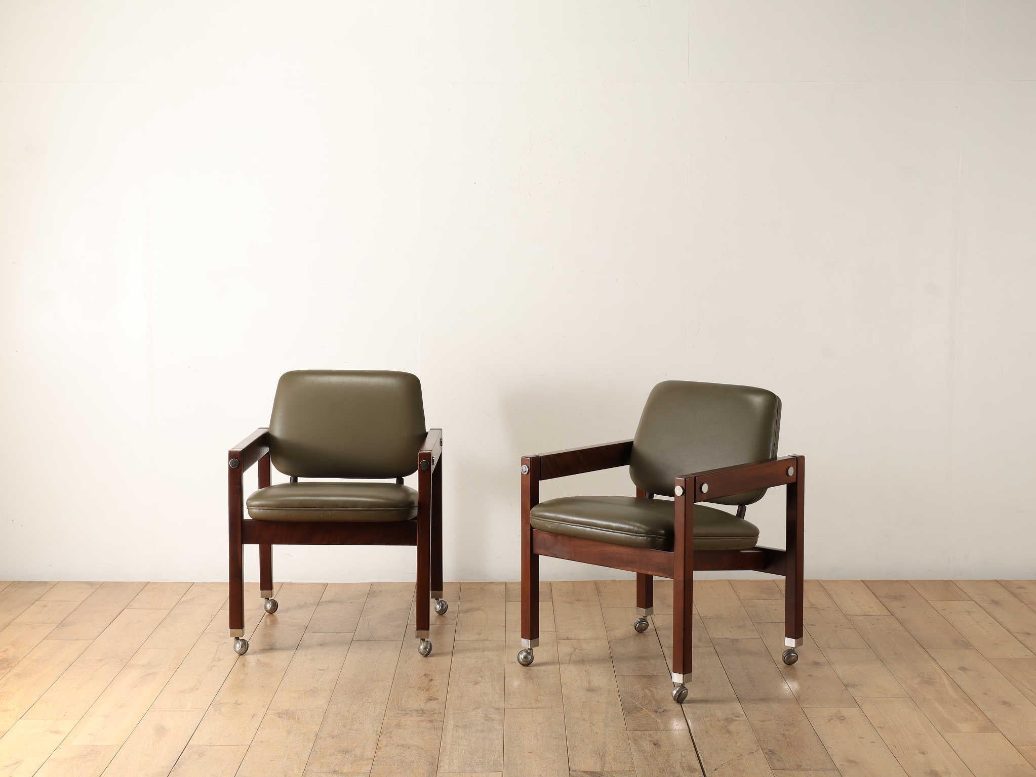 Sergio Rodrigues is a world-renowned furniture designer from Rio de Janeiro, Brazil, who originated 1,200 designs, half of which were actually produced. His works are popular not only in Brazil, but also in Europe, the United States, Japan, and