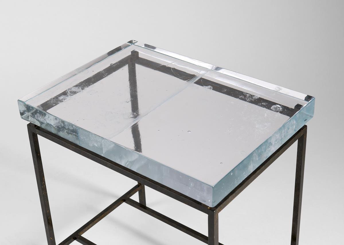 Français Kiko Lopez, Glaçon, table d'appoint rectangulaire, cristal et acier, France, 2022. en vente