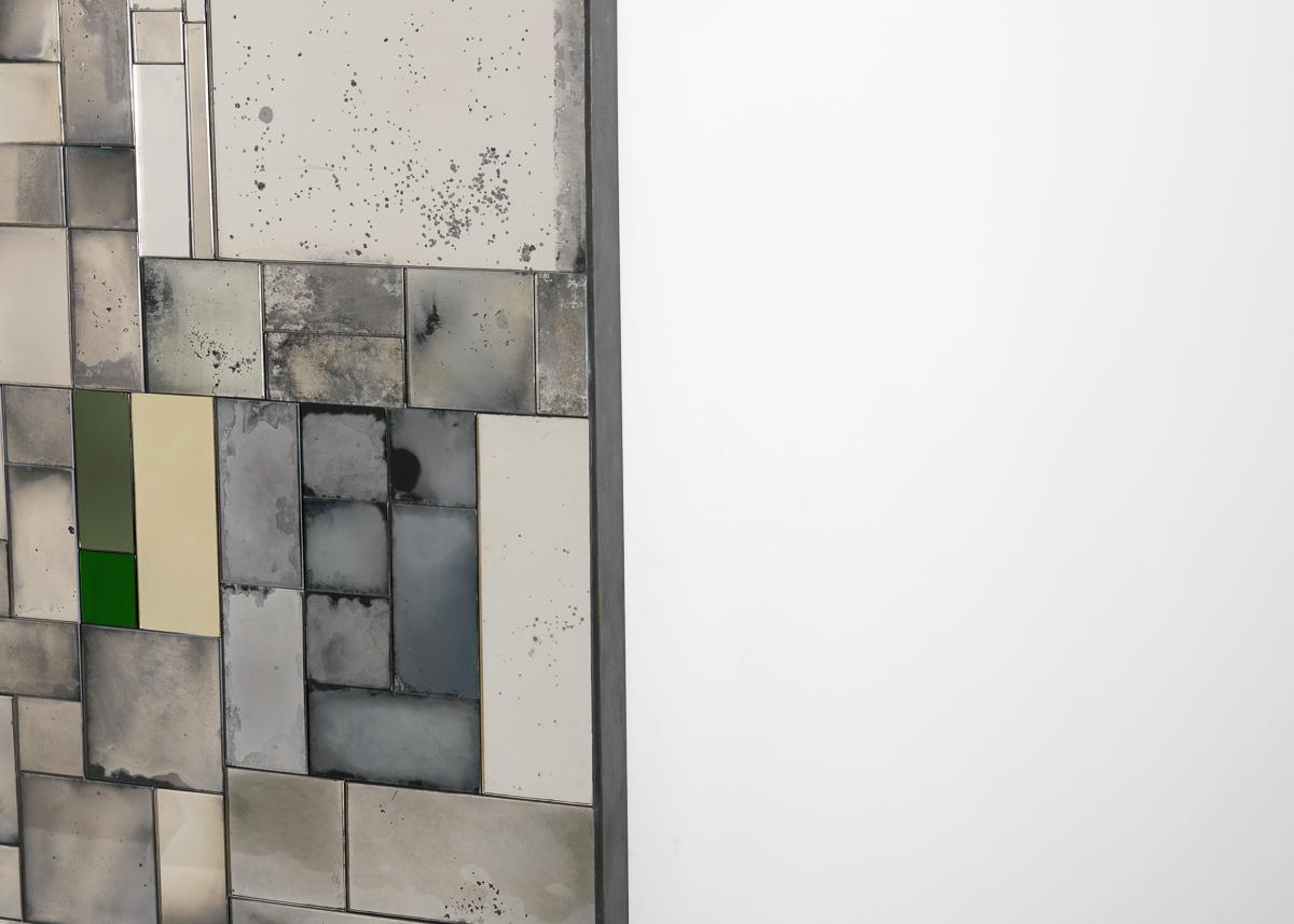 XXIe siècle et contemporain Kiko Lopez, Mosaic, miroir mural contemporain carrelé et argenté, France, 2023. en vente