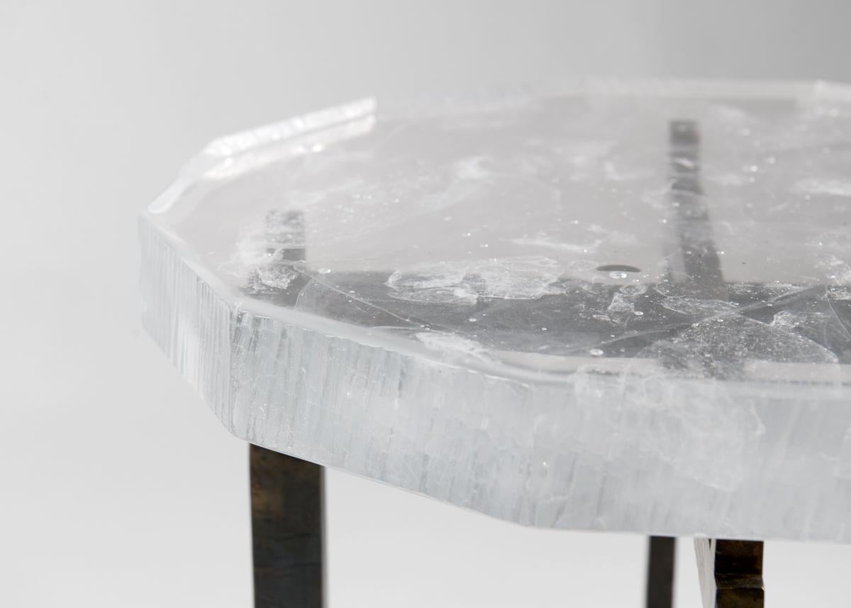 Kiko Lopez, Vesuve, Contemporary Round Side Table, Crystal & Steel, France, 2022 In Excellent Condition For Sale In New York, NY