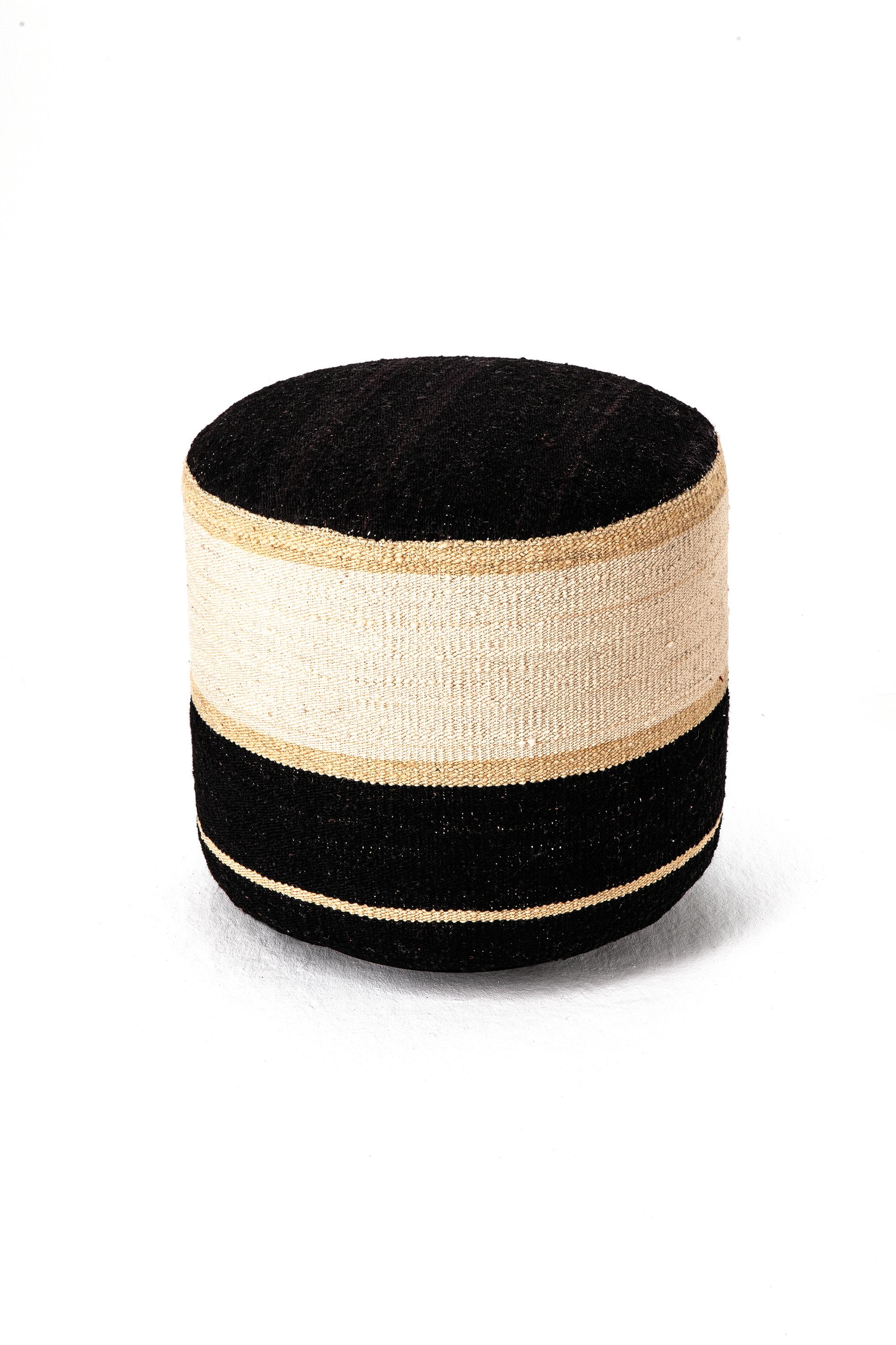 Pouf 'Kilim 3' di Nani Marquina e Marcos Catalán per Nanimarquina in vendita 7