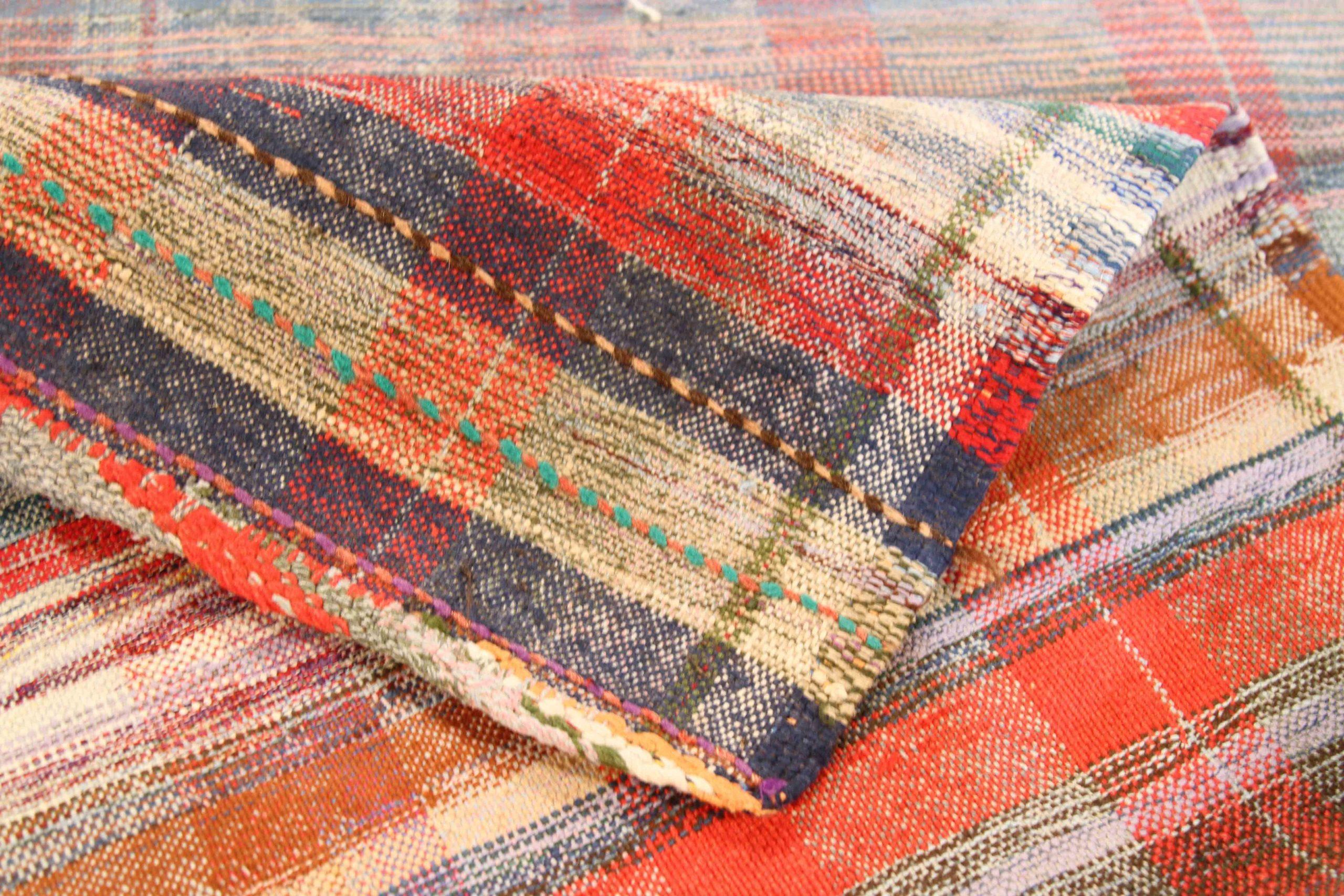 20th Century Kilim - 69698 For Sale