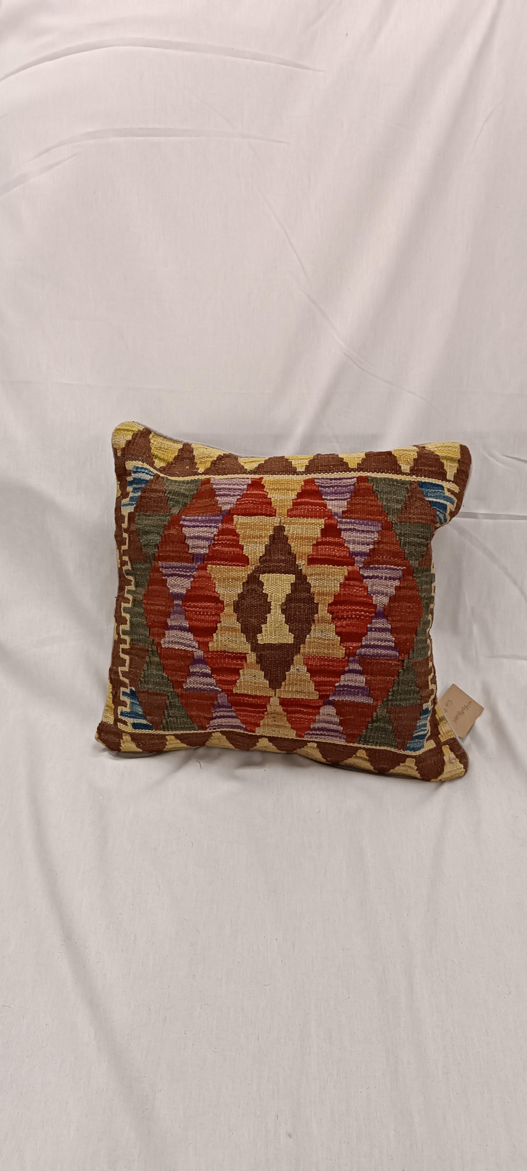 Cojín Kilim, Multicolor Tribal Zigzag Lana Cojín Geométrico Contemporáneo Teñido con vegetales en venta