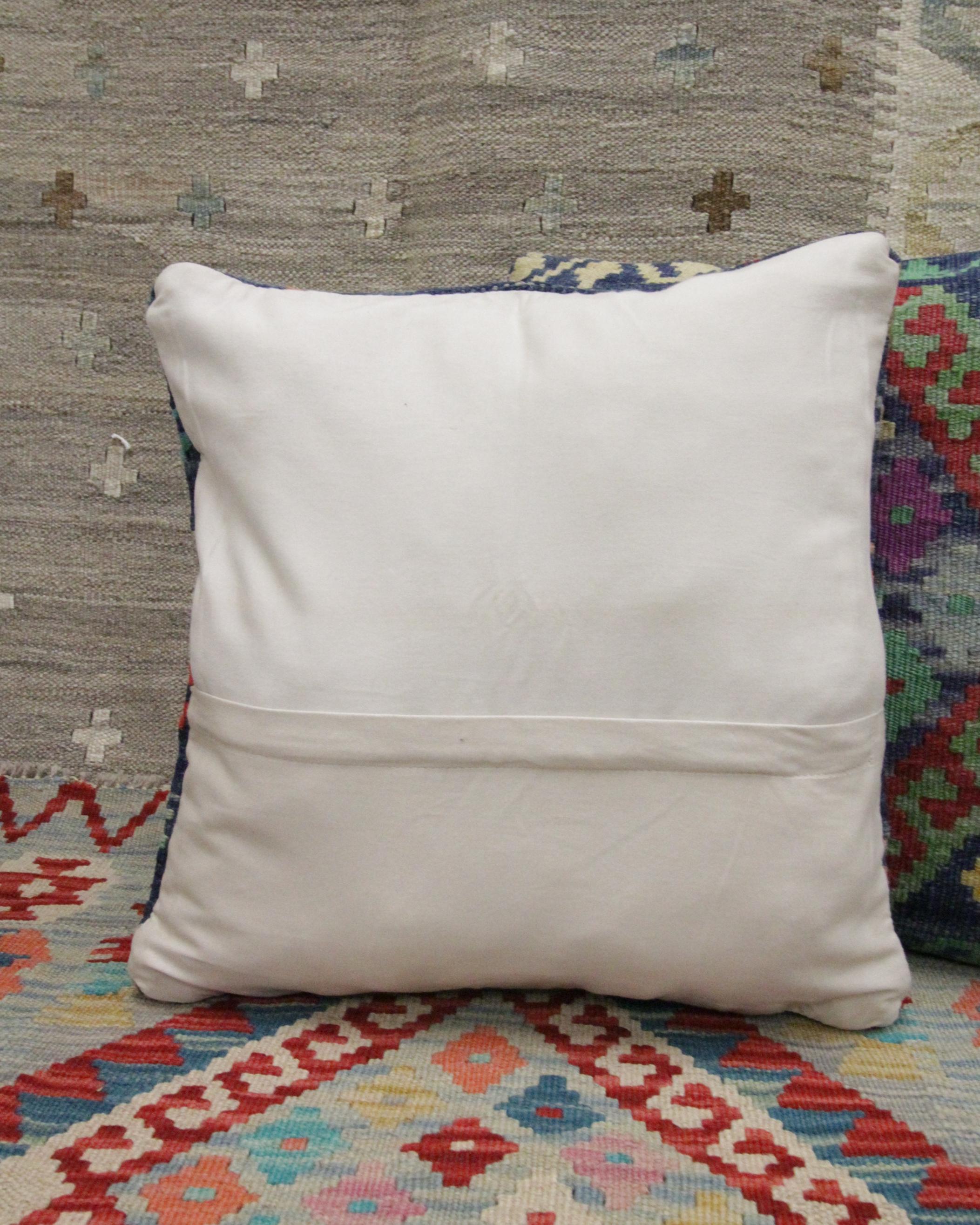 Kilim Cushion Cover New Blue Green Handwoven Wool Scatter Cushion In New Condition In Hampshire, GB