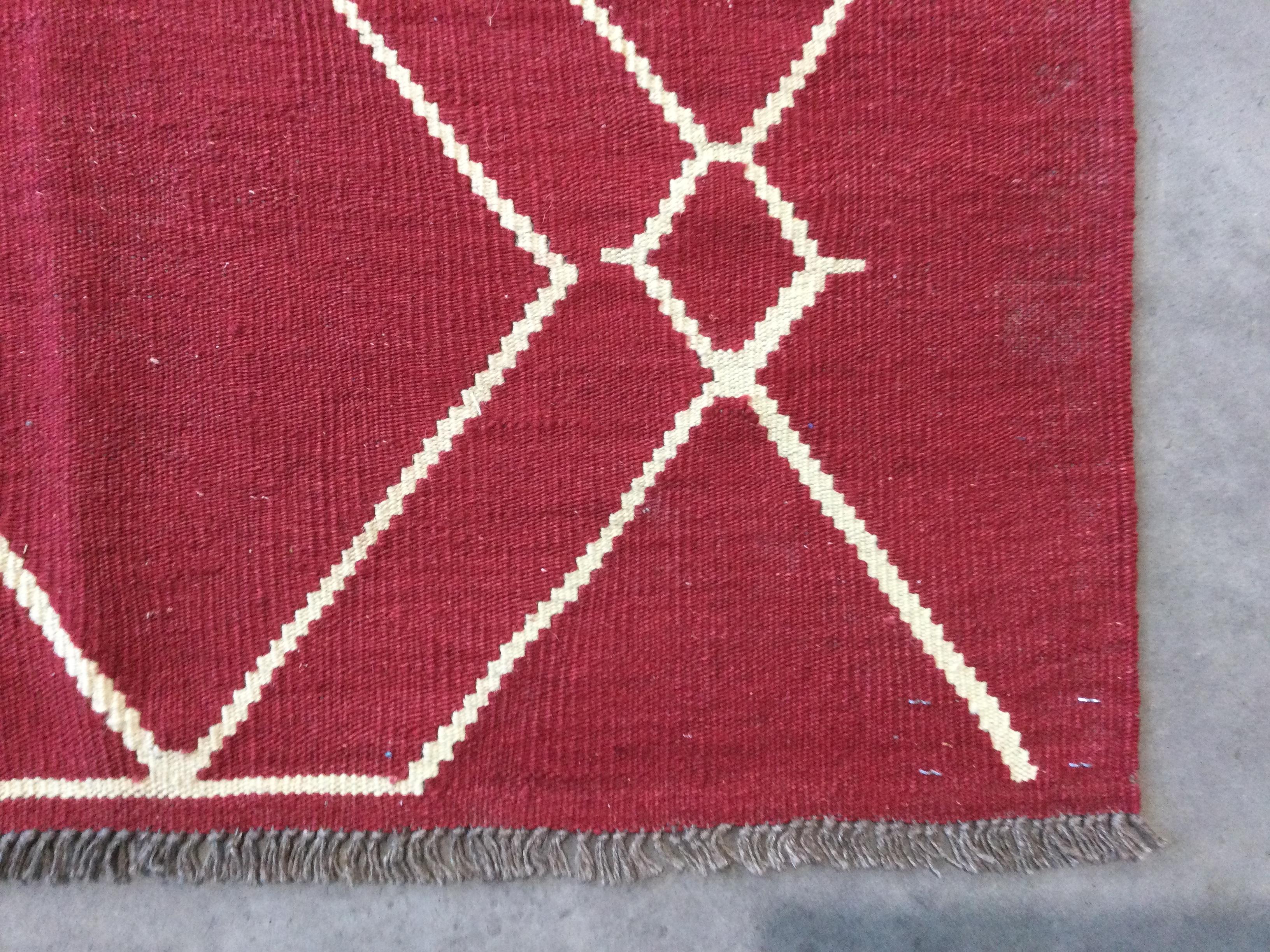 Kilim Geometric Berber Design. 3.45 x 2.55 m In New Condition For Sale In MADRID, ES