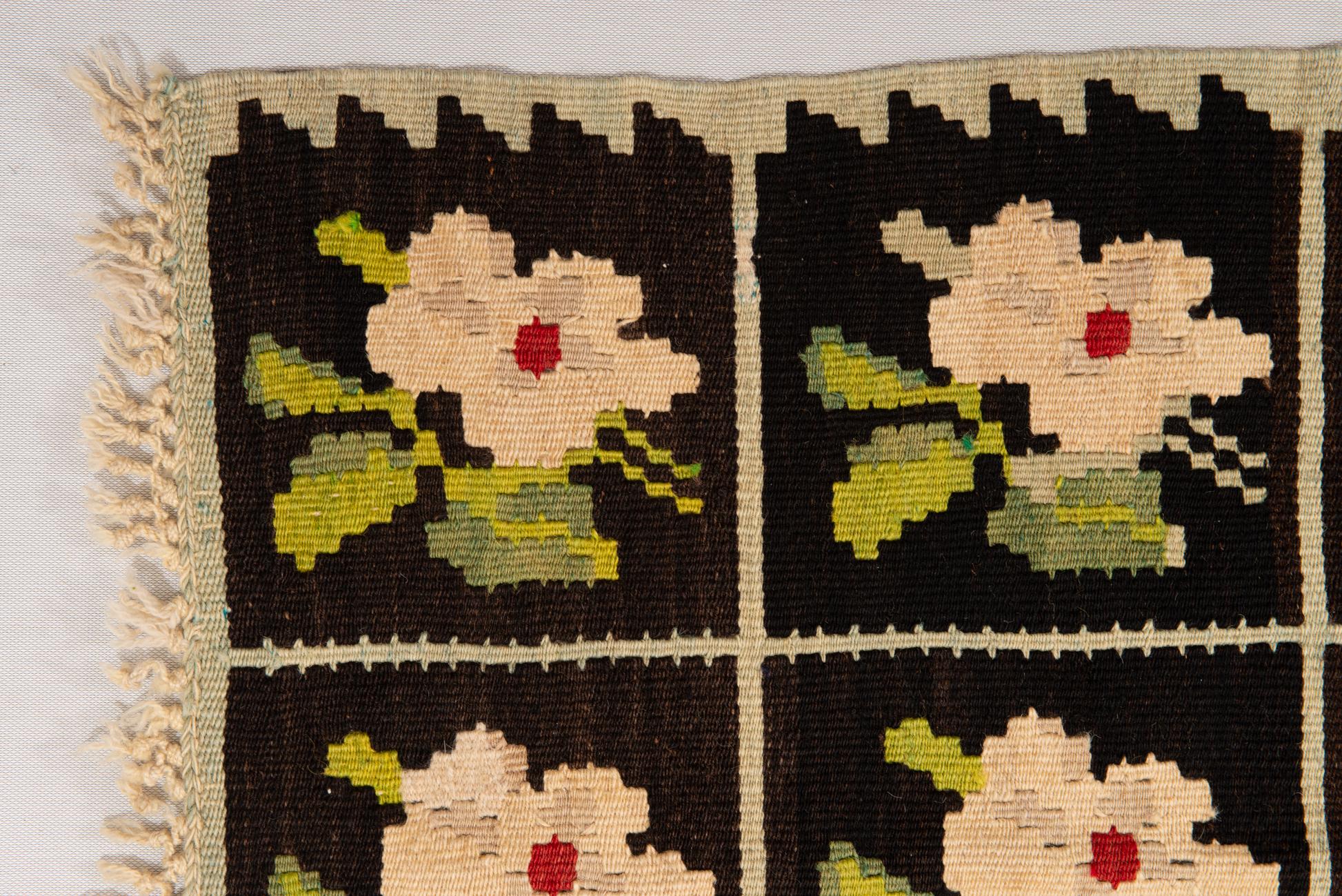 Hand-Woven Kilim Karabagh with Daisies For Sale
