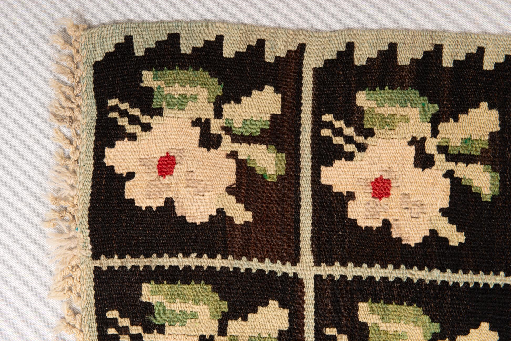 20th Century Kilim Karabagh with Daisies For Sale