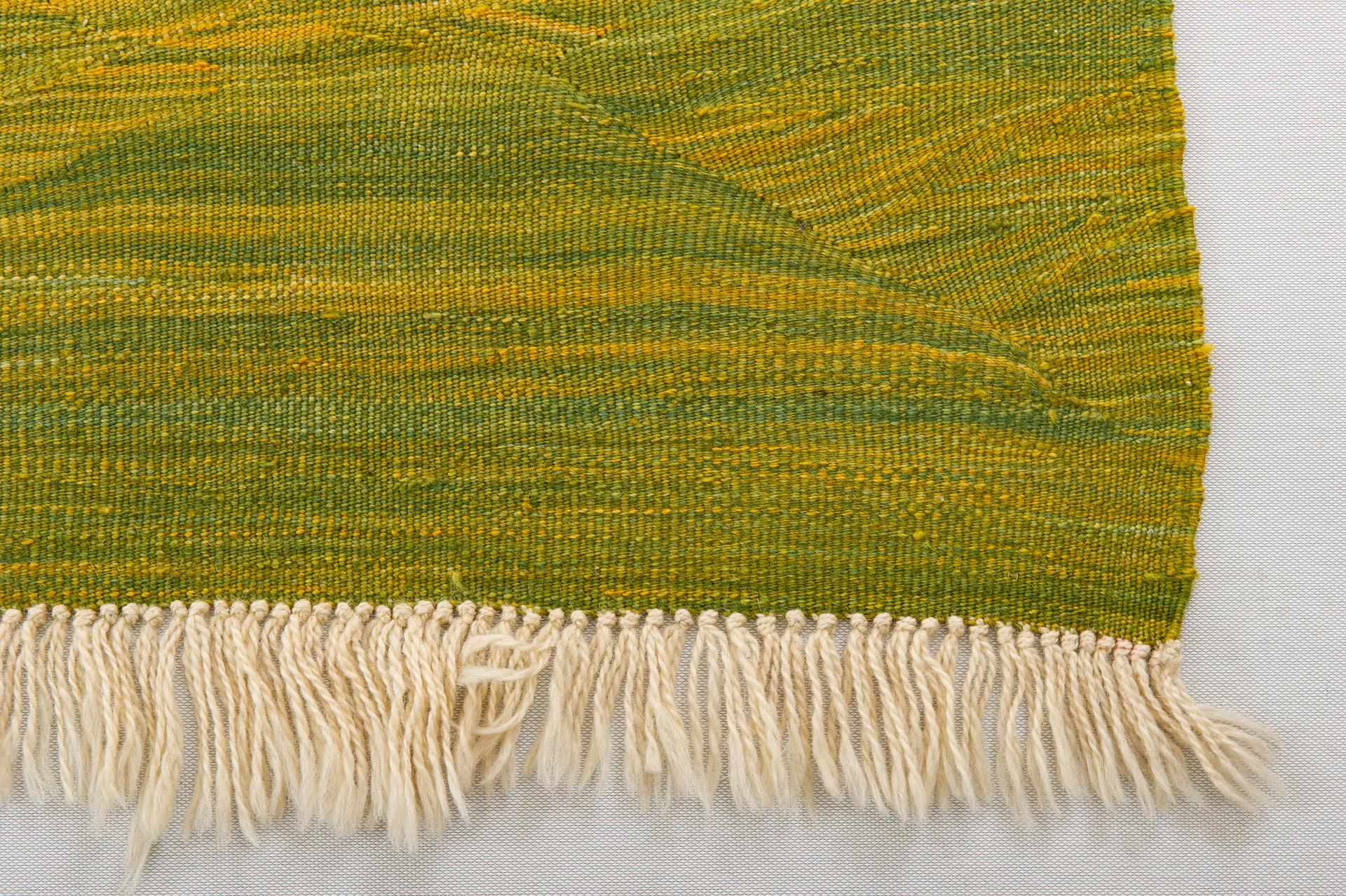 Kilim KONYA Green and Yellow Gradient In Excellent Condition For Sale In Alessandria, Piemonte