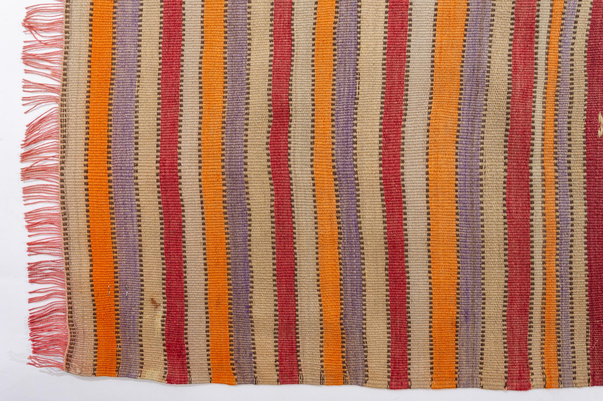 Kilim MILAS siglo XX en venta