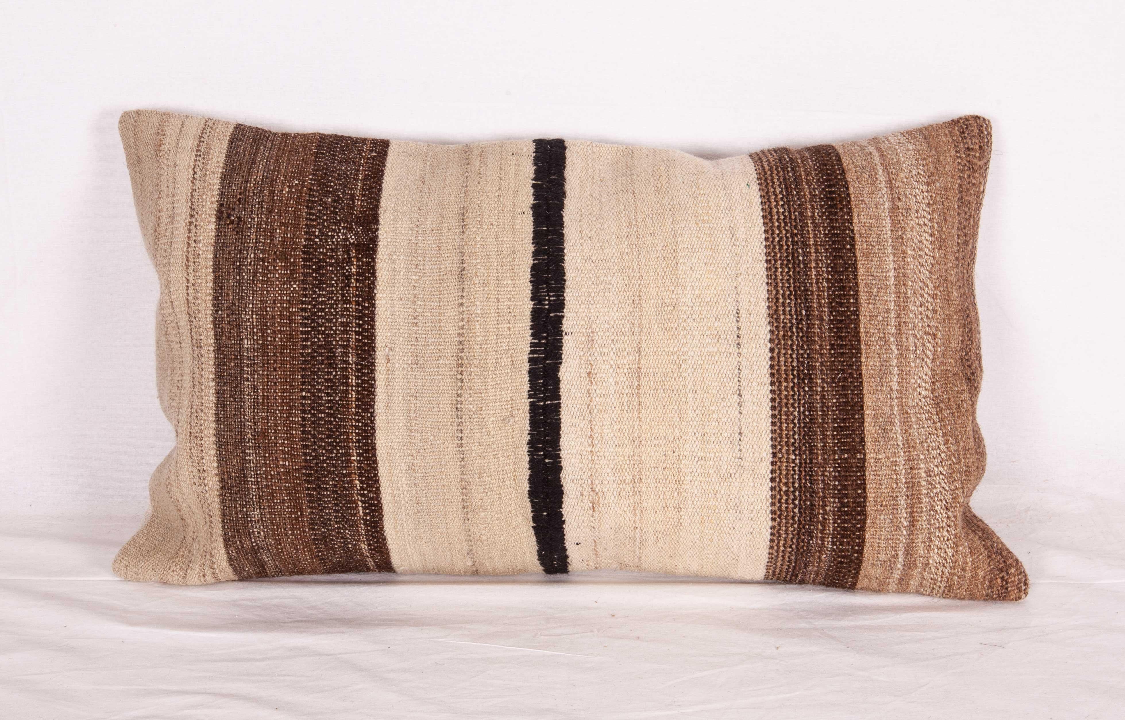 Kilim Pillow Cases Fashioned from a Vintage Neutral Kilim, Mid-20th Century In Good Condition In Istanbul, TR