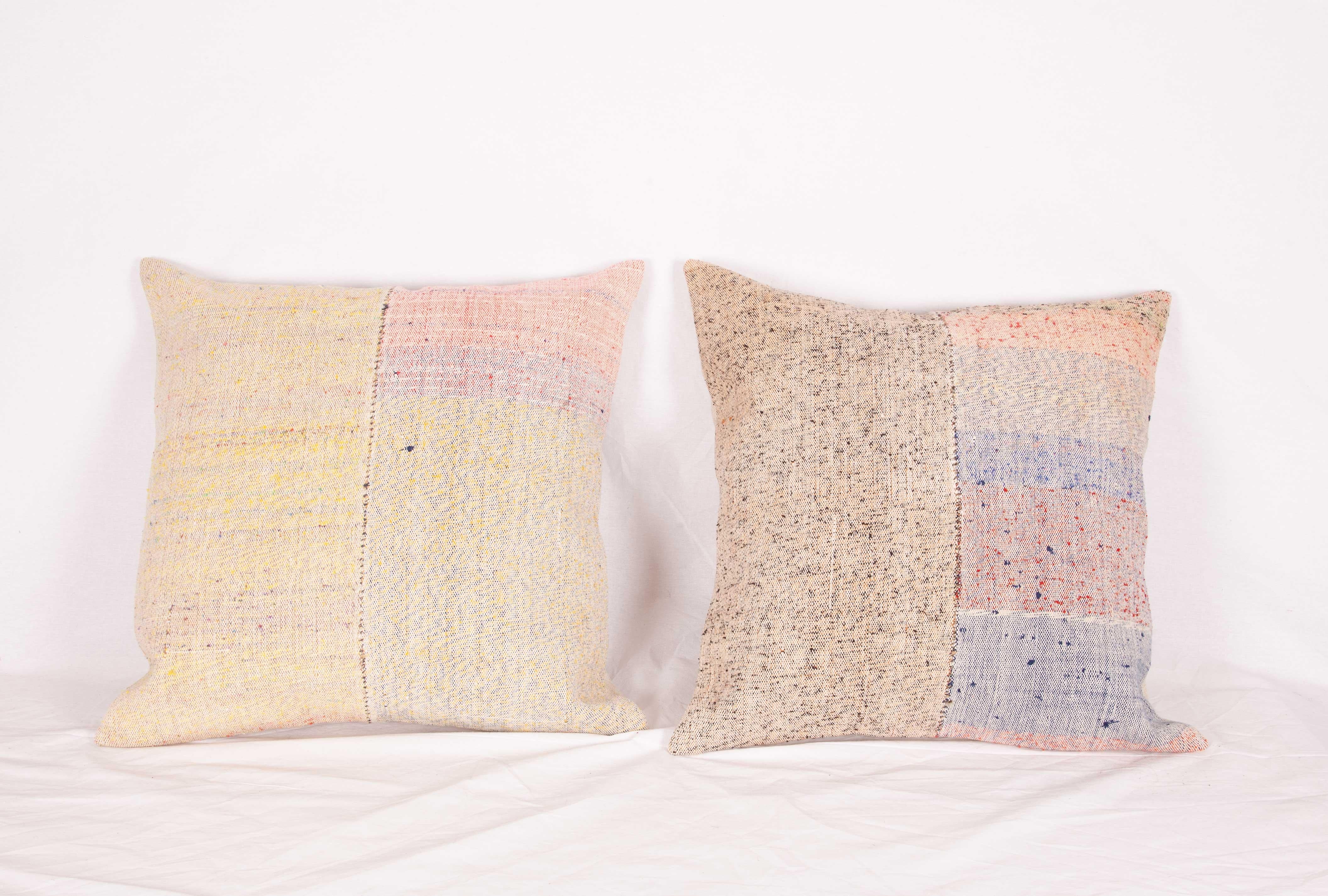 Turc Boîtes d'oreillers Kilim fabriquées à partir d'un Kilim anatolien vintage en vente