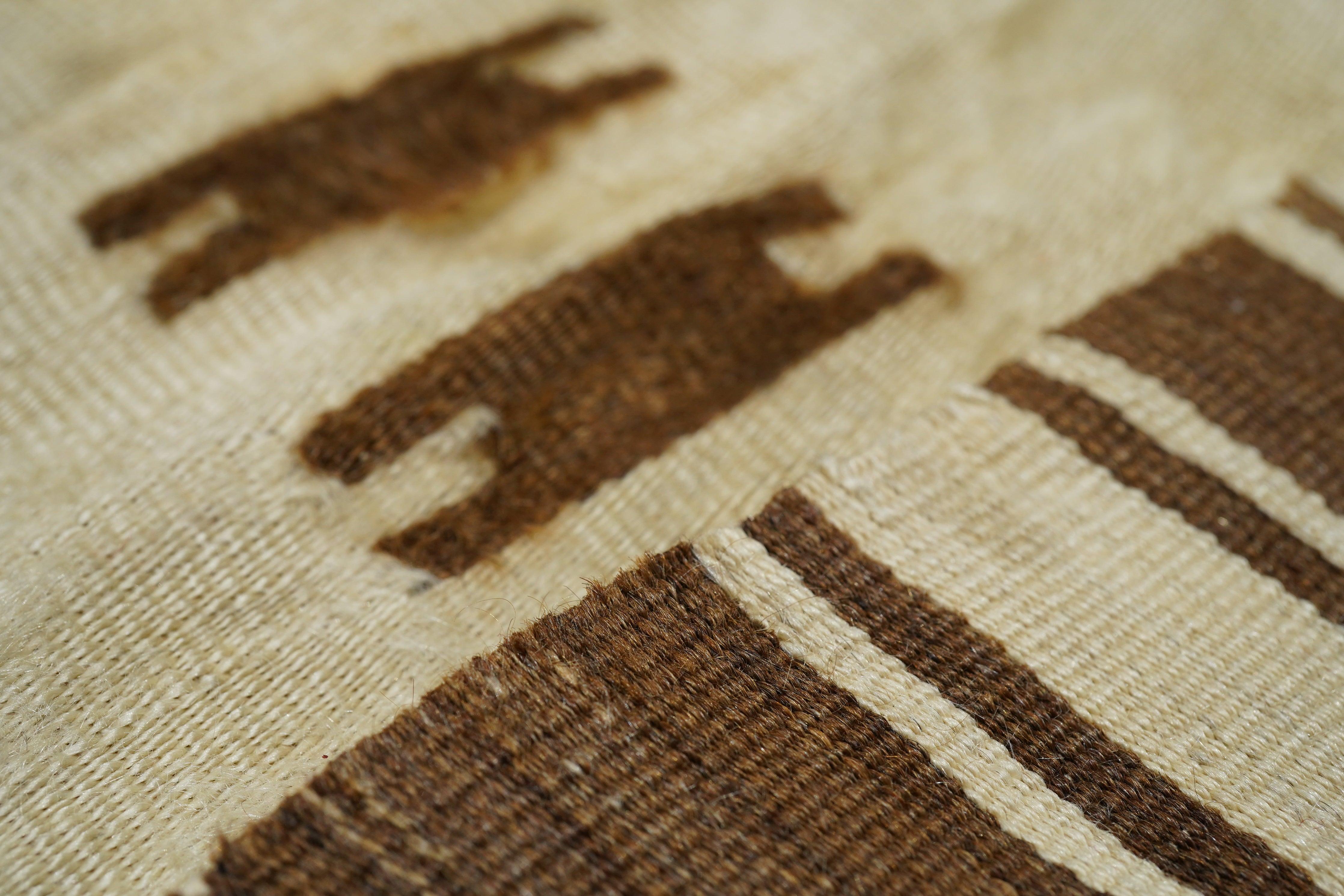 Rug & Kilim 4'9'' x 6'3'' en vente 3