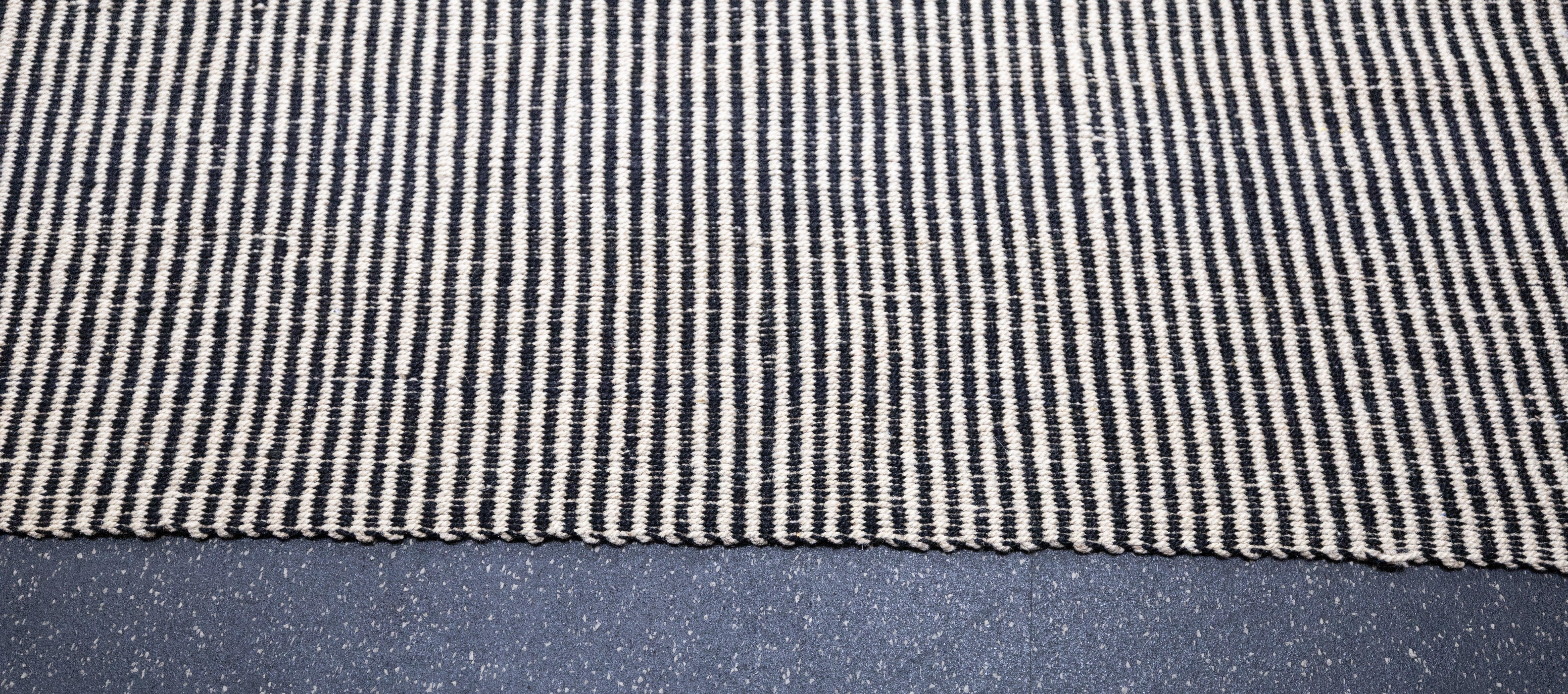 Kilim-Teppich 8'3'' x 11'4'' (Persisch) im Angebot