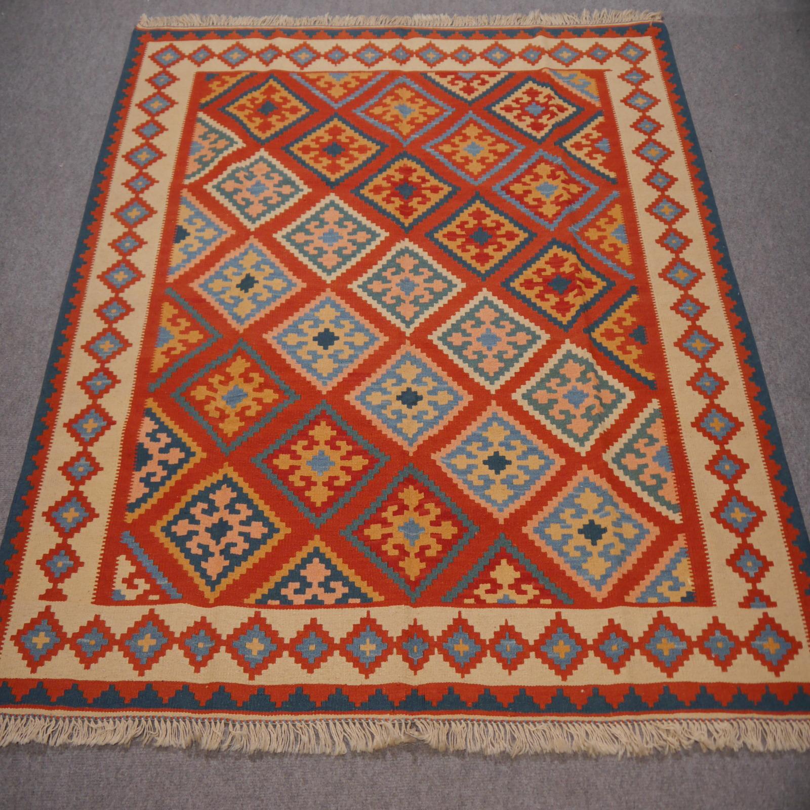 Late 20th Century Kilim rug hand-woven carpet tribal design with vibrant natural dye colors For Sale