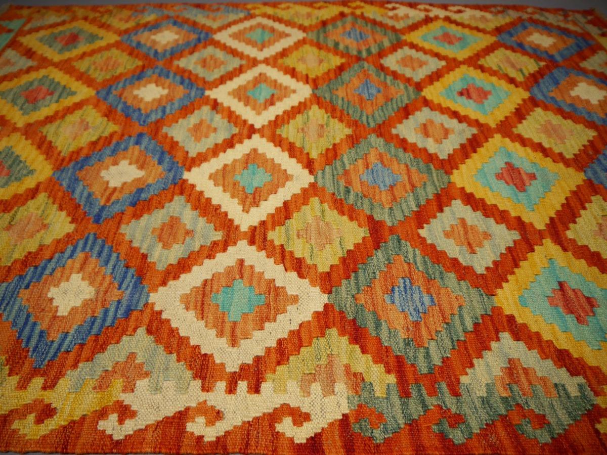 Asian Kilim Rug with Natural Dyes Flat Hand-Woven Tribal Nomad Kelim Diamond Design