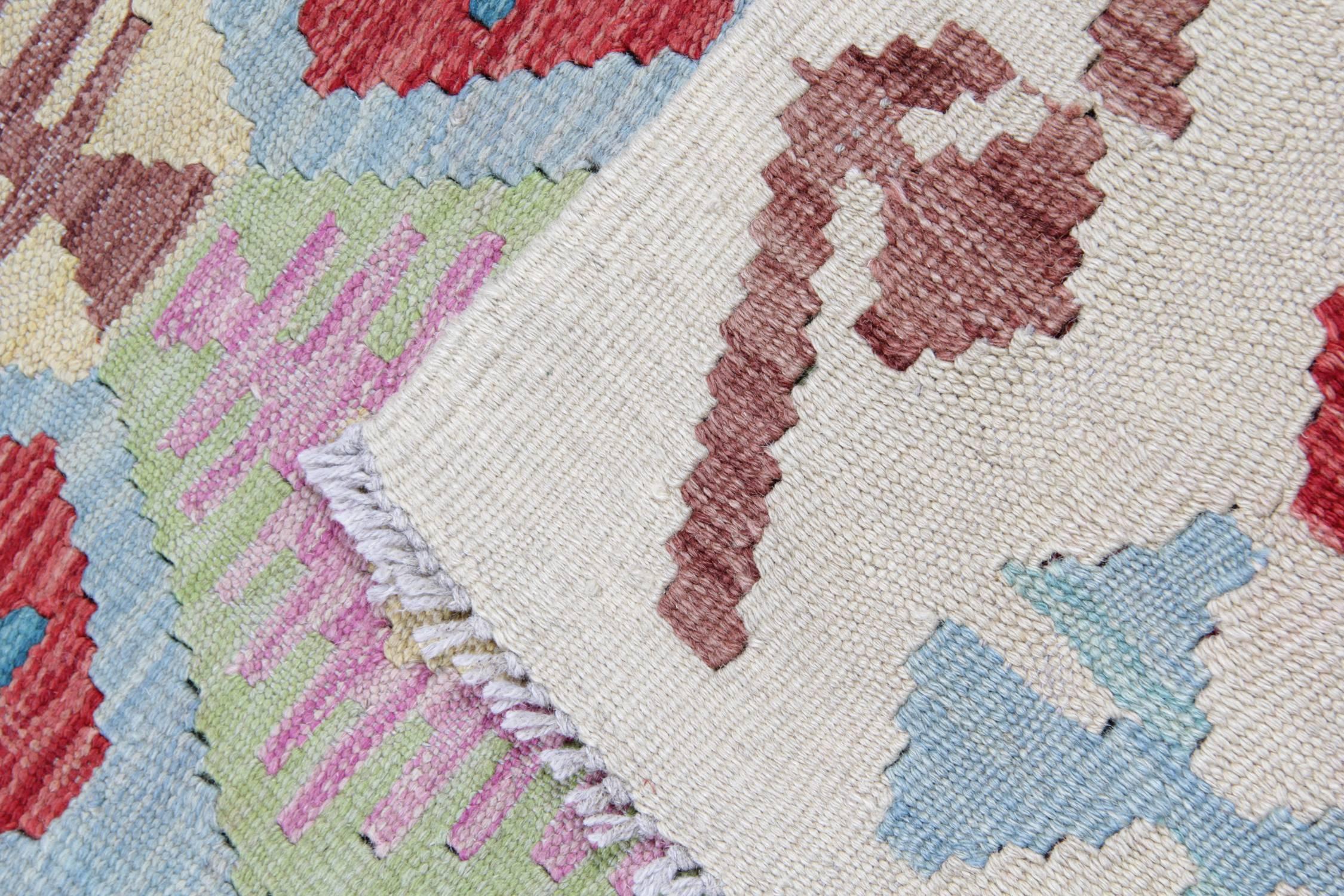 Handmade Carpet Kelim Primitive Kilim Rugs, Traditional Oriental Rugs  In New Condition In Hampshire, GB
