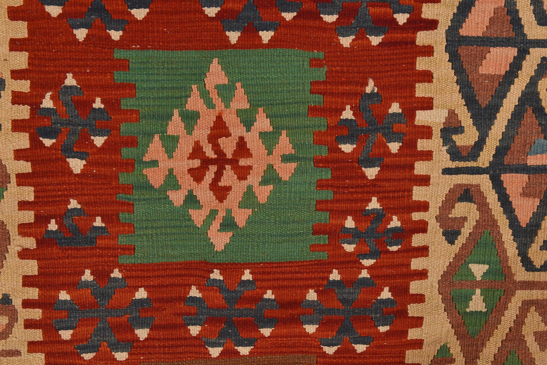 Kilim Läufer Keissary im Angebot 2