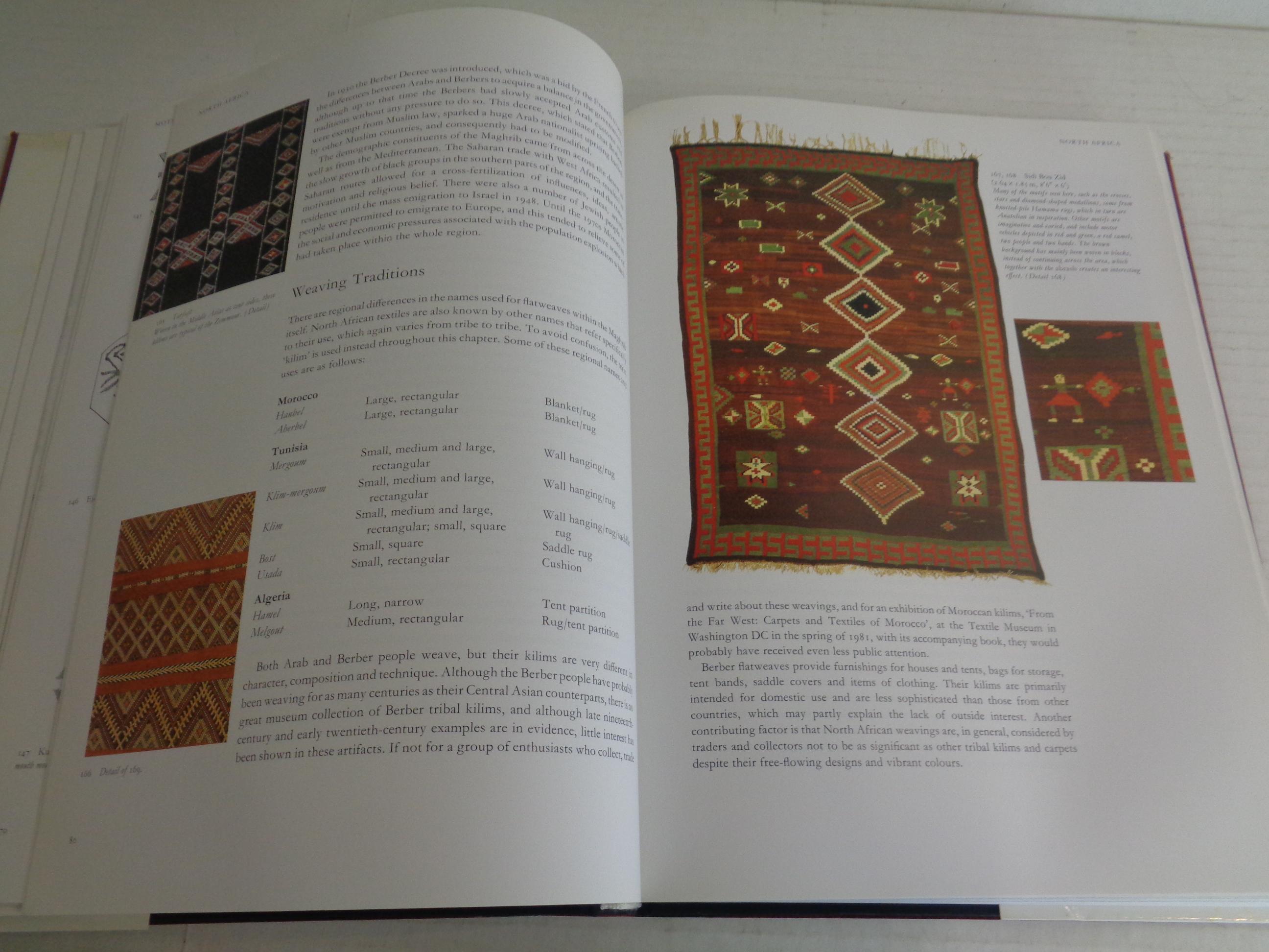 KILIM: The Complete Guide - 1993 Chronicle Books - 1st Edition For Sale 4