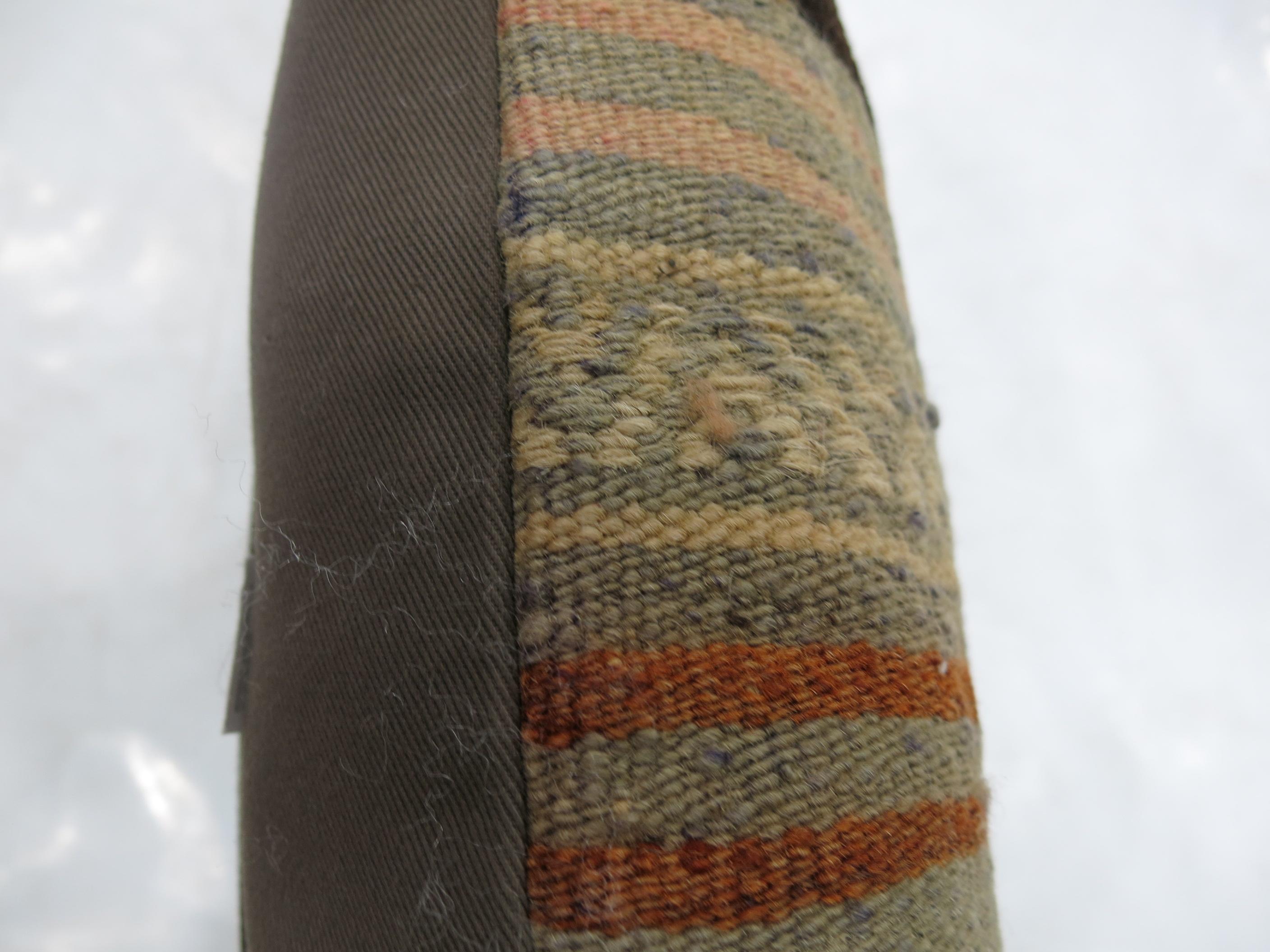 Small Pillow made from a vintage Turkish Kilim flat-weave.

16'' x 16''